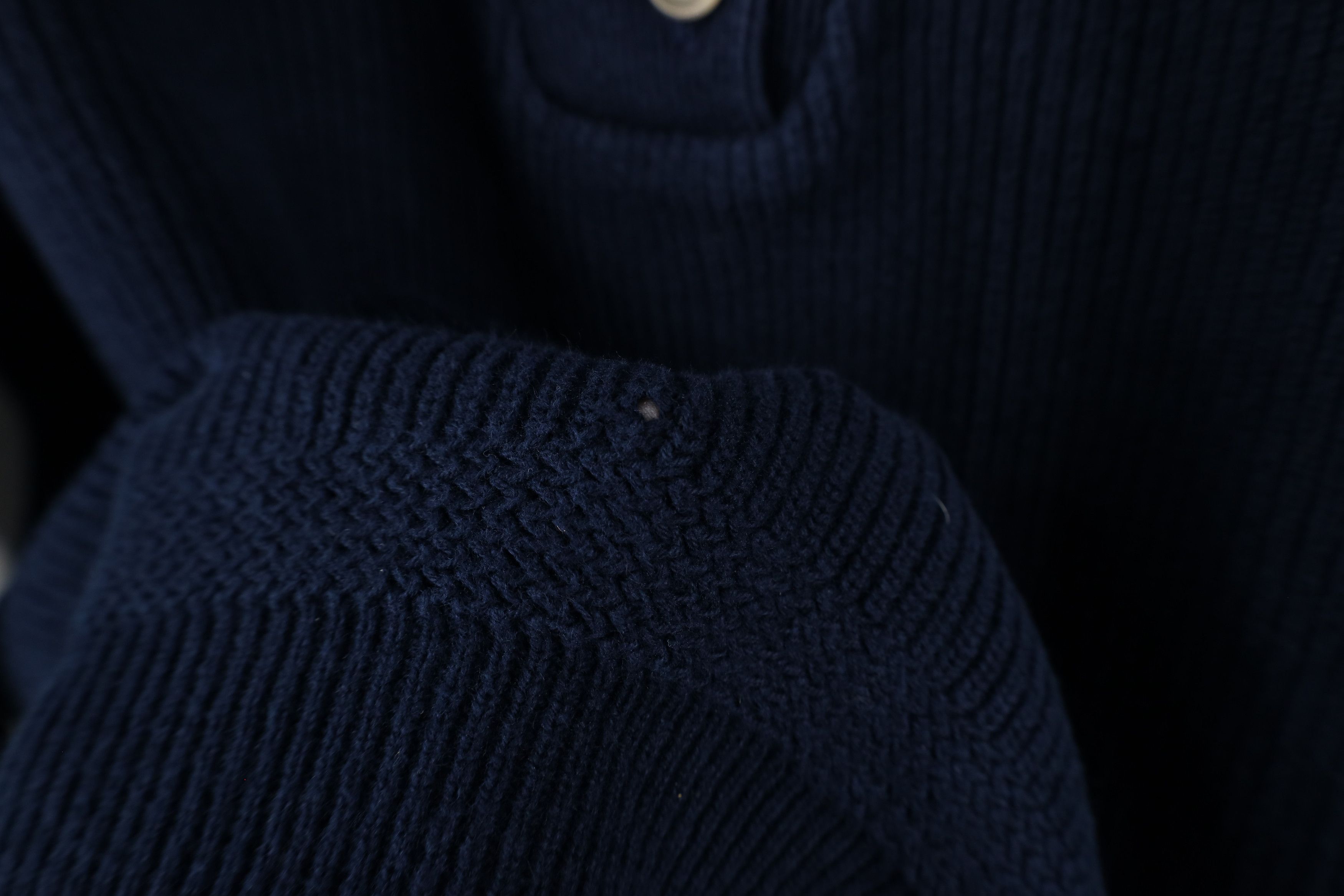L.L. Bean × Vintage Vintage 90s LL Bean Ribbed Knit Henley Sweater Blue USA Size L / US 10 / IT 46 - 4 Thumbnail
