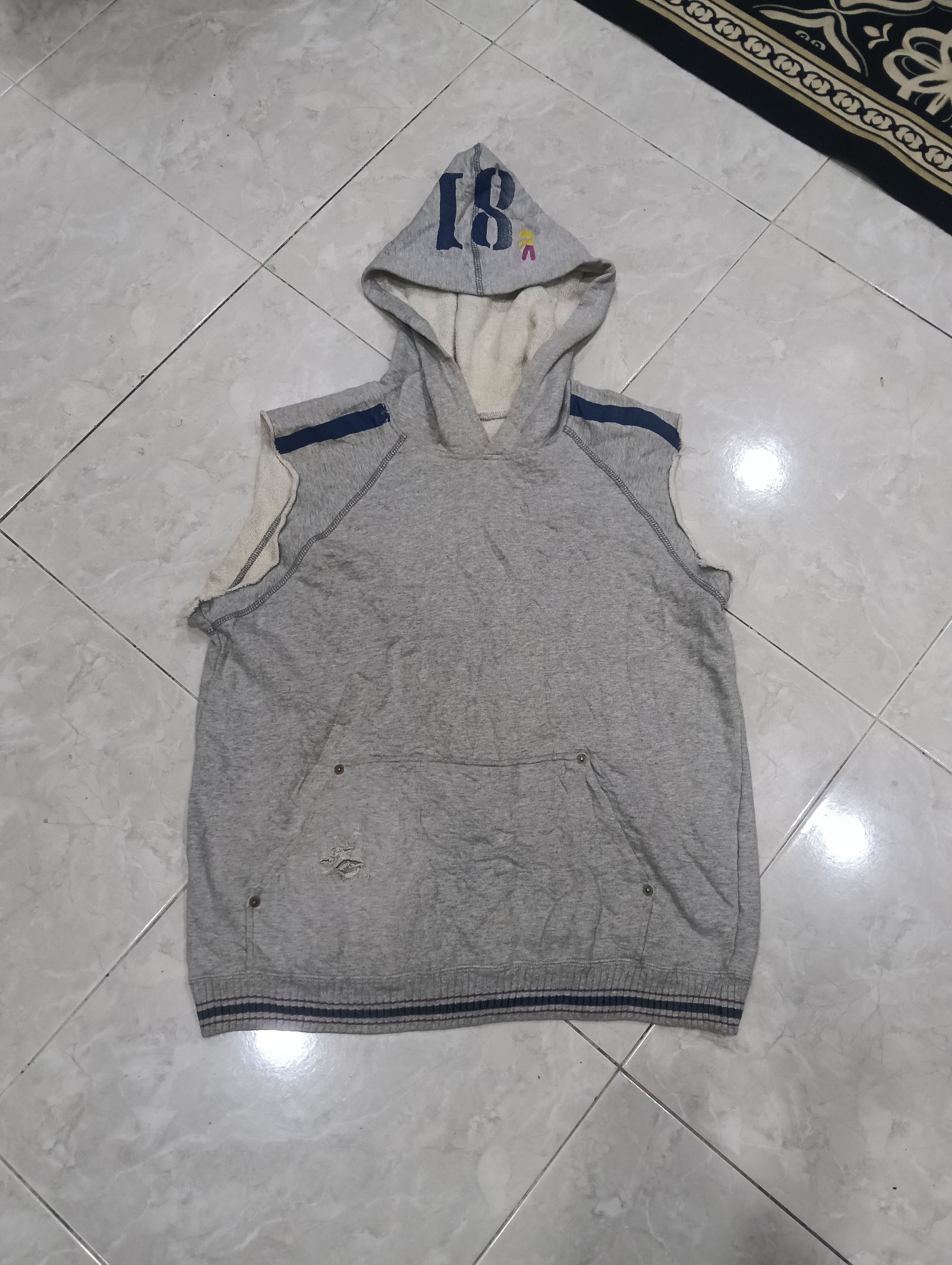 PPFM Ppfm Sleeveless Hooded Size US L / EU 52-54 / 3 - 1 Thumbnail