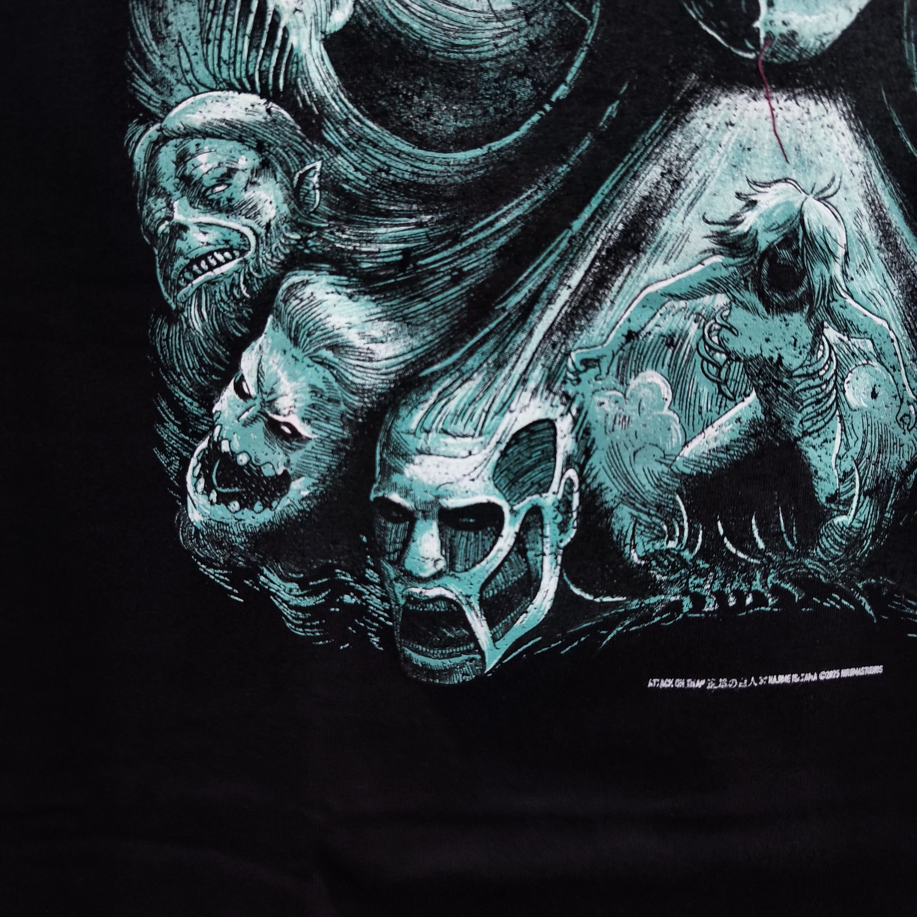 Anime Attack On Titan Ruler Of The Walls T-shirt Size US XL / EU 56 / 4 - 9 Thumbnail