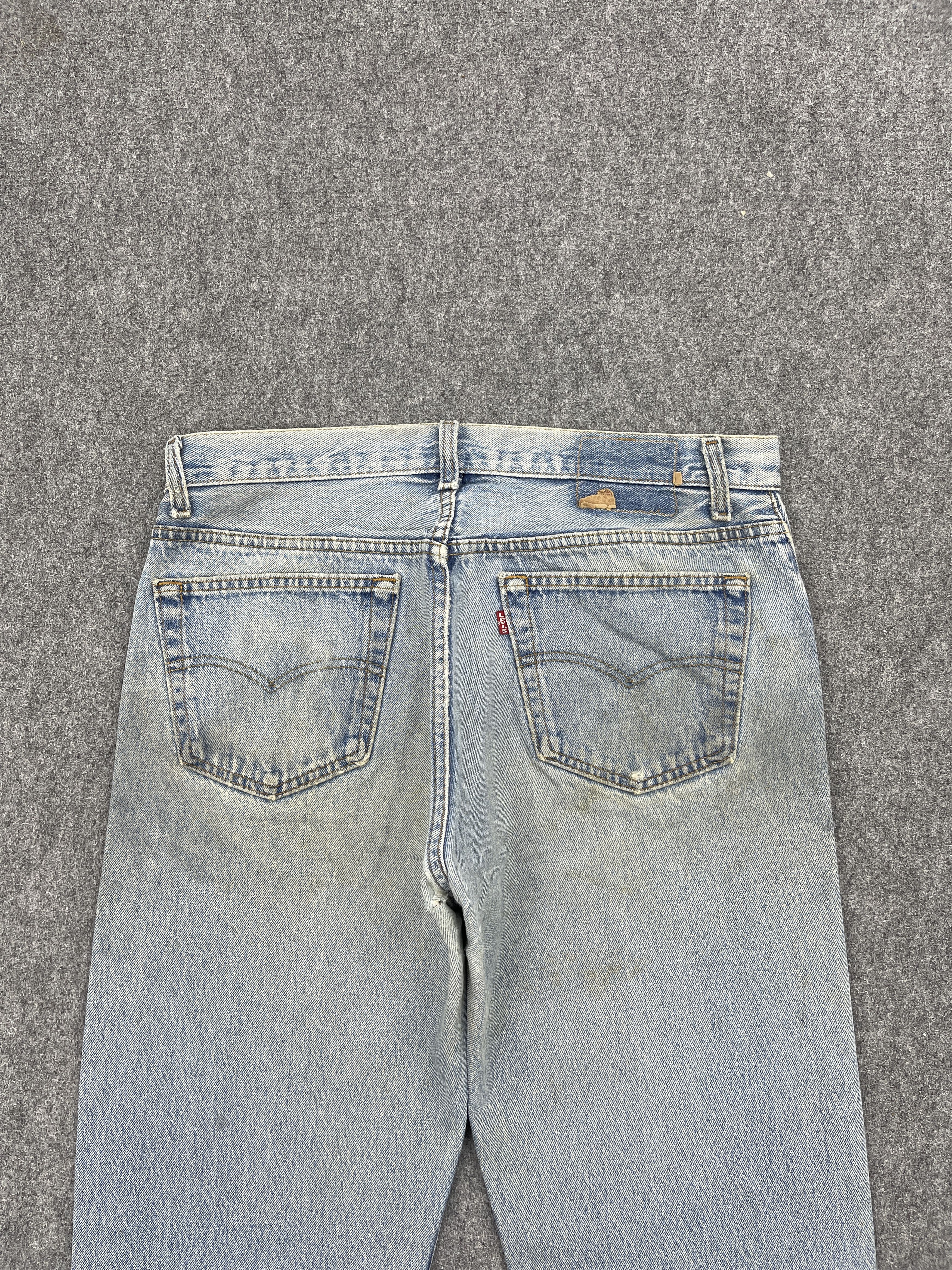 Levi's × Vintage Vintage 90s Levis 501 Light Blue Washed Jeans Size US 33 - 4 Thumbnail