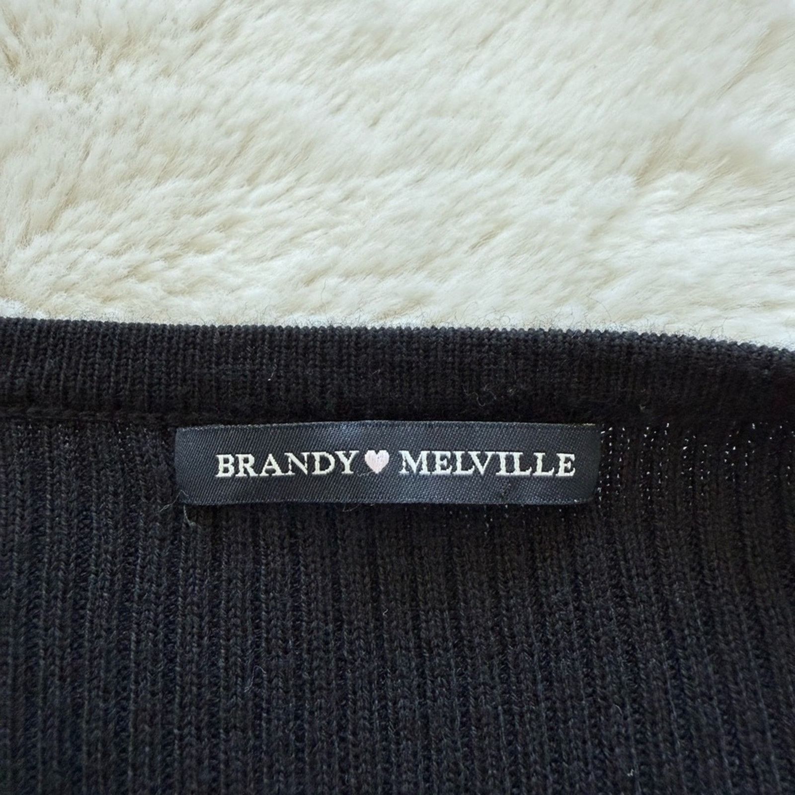 Brandy Melville Brandy Melville women cardigan sweater size S Size S / US 4 / IT 40 - 3 Thumbnail