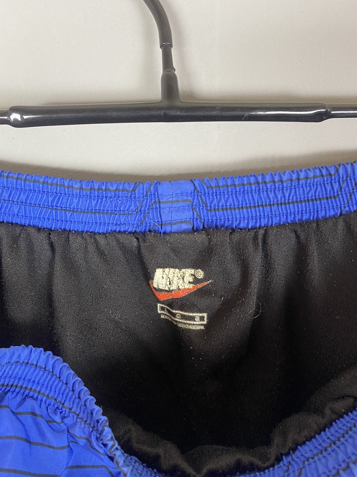 Nike × Vintage Vintage 90s Nike shorts Size US 33 - 5 Thumbnail