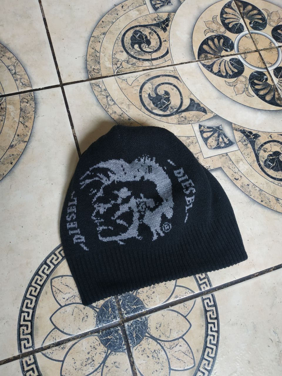 Diesel Diesel Reversible Mohawk Beanie Hat Y2K Black Gray Knit Size ONE SIZE - 22 Thumbnail
