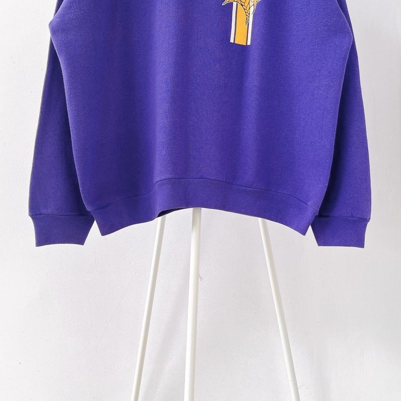 Vintage 90s Minnesota Vikings NFL sweatshirt/ XL Size US XL / EU 56 / 4 - 4 Thumbnail