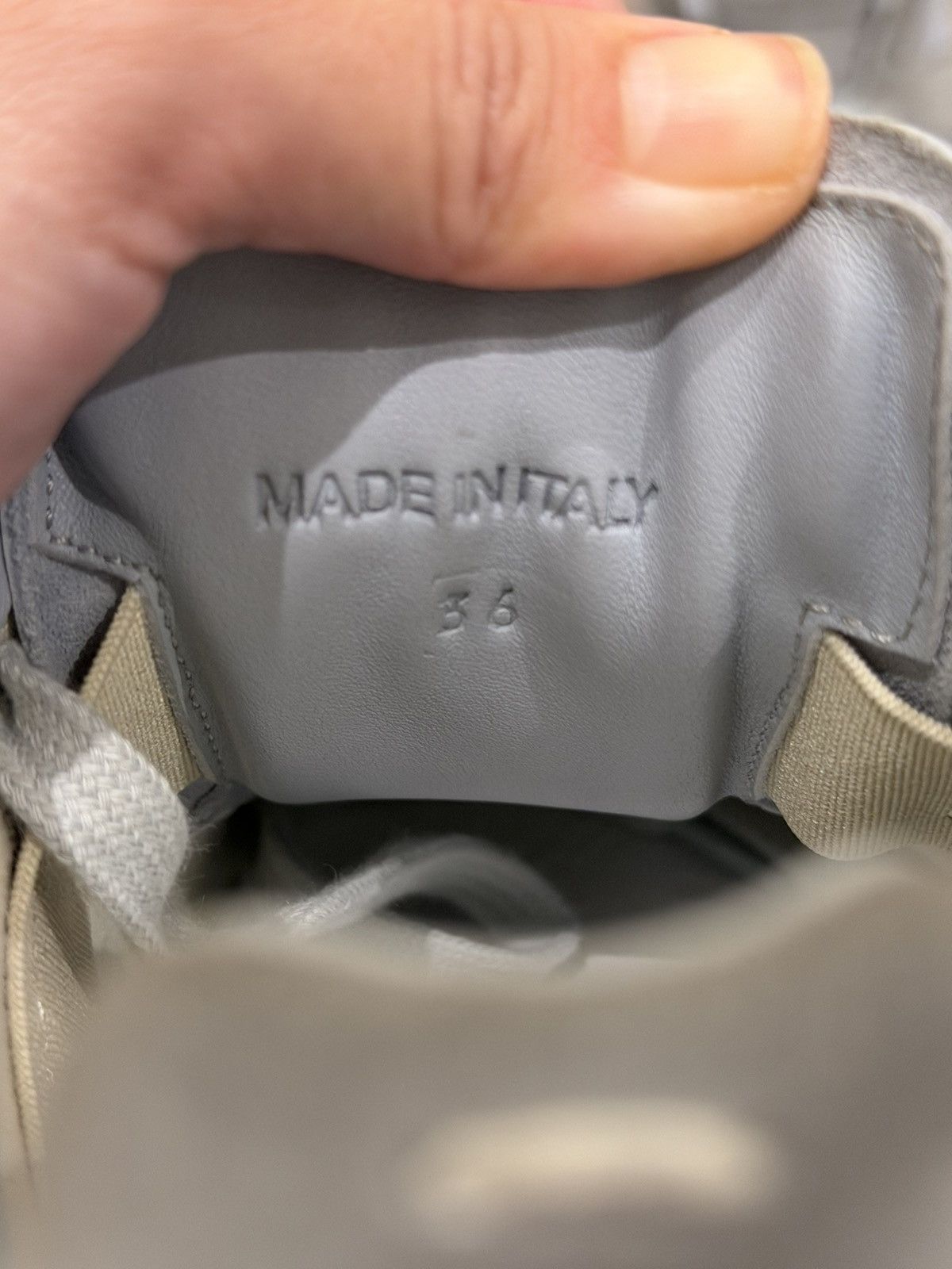 Maison Margiela Rare Maison Margiela Replica GAT EU 36 Tonal Grey Size US 6 / IT 36 - 5 Thumbnail