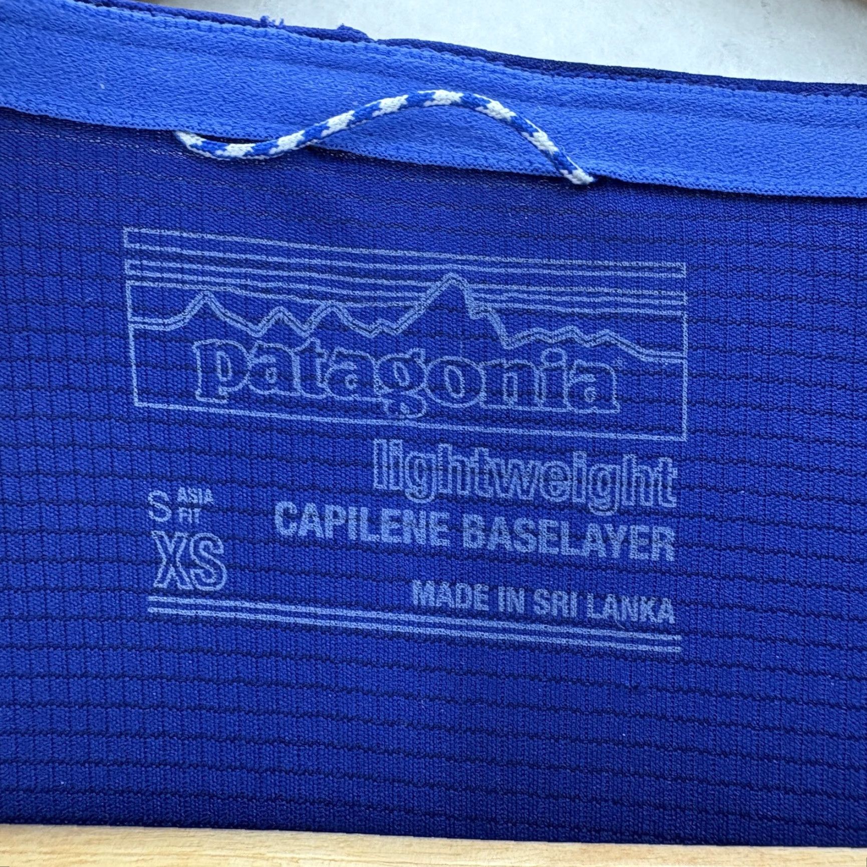 Patagonia Patagonia Capilene Lightweight Shirt Womens XS Blue Long Sleeve Baselayer Top Size XS / US 0-2 / IT 36-38 - 4 Thumbnail