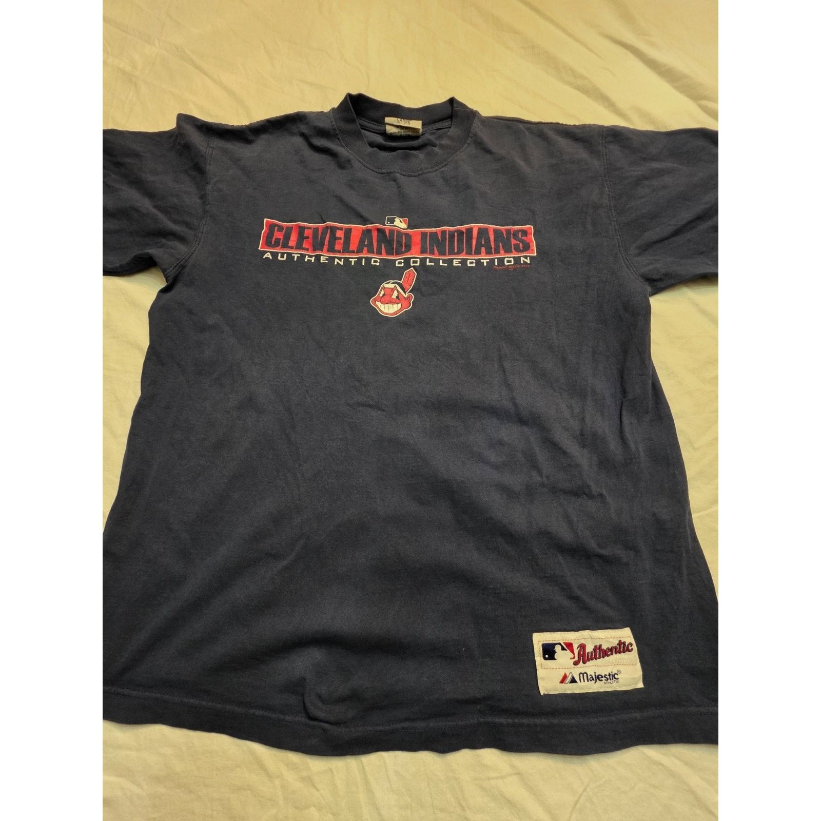 Majestic Cleveland Indians Majestic Men's Size Large Short Sleeve Size US L / EU 52-54 / 3 - 1 Thumbnail