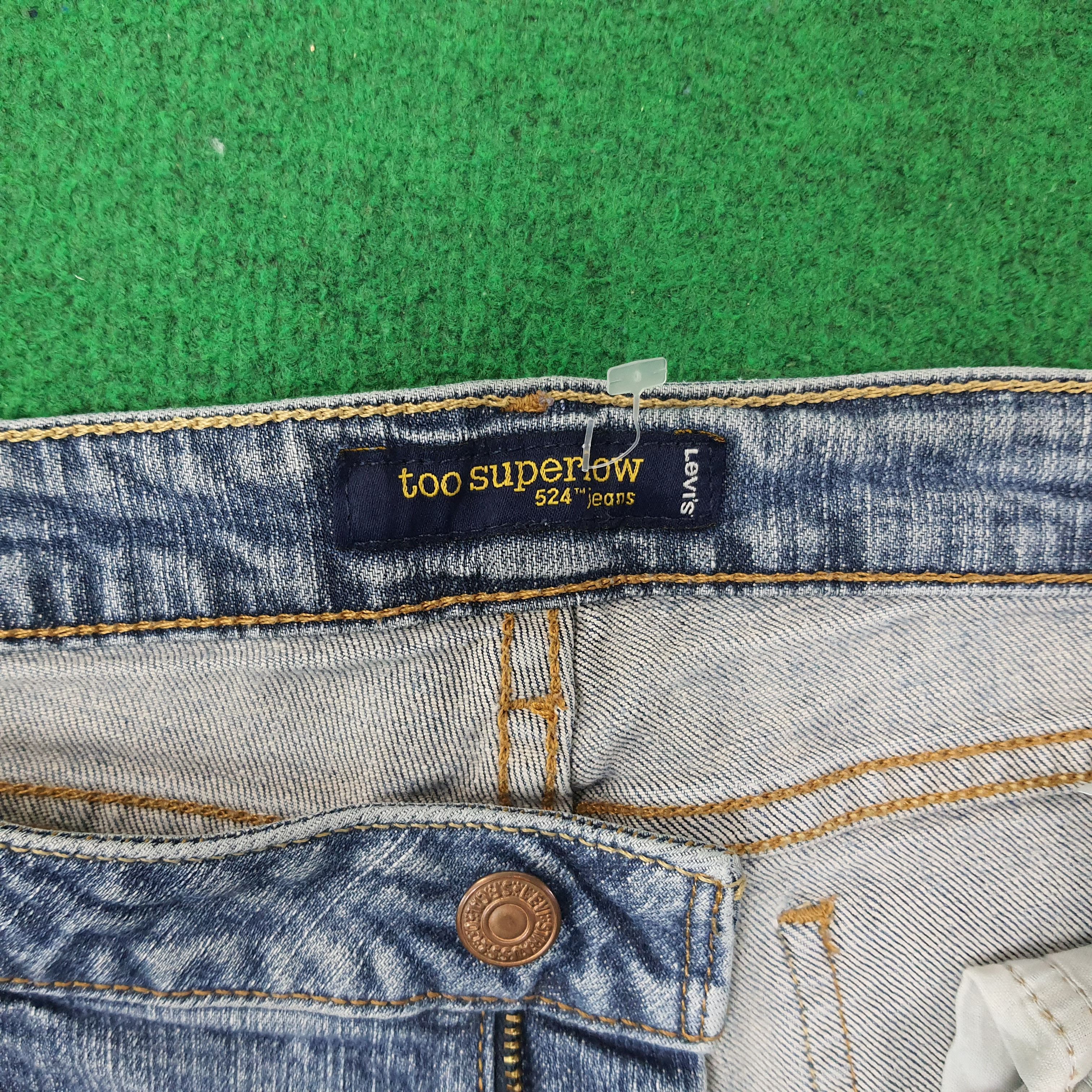 Levi's Vintage Levi's 524 Jeans Distressed Jeans C244N9 Size 35" - 7 Thumbnail