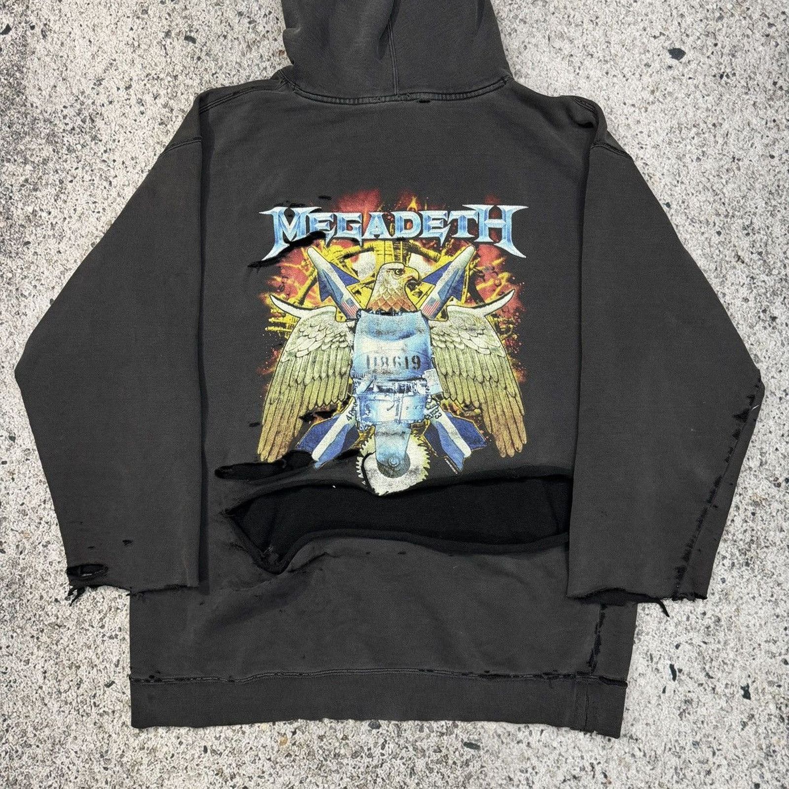 Vintage Megadeth Faded Thrashed Distressed Metal Hoodie ERD Grunge Size US L / EU 52-54 / 3 - 18 Thumbnail