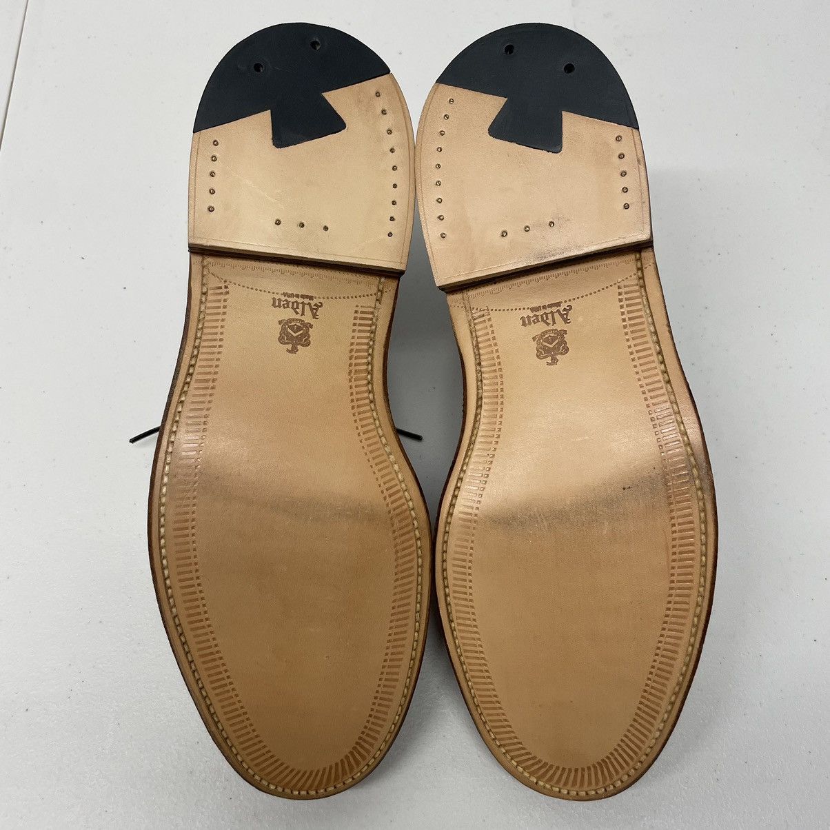 Alden × J.Crew Long Wingtip Bluchers Tobacco Leather Size US 7 / EU 40 - 7 Thumbnail