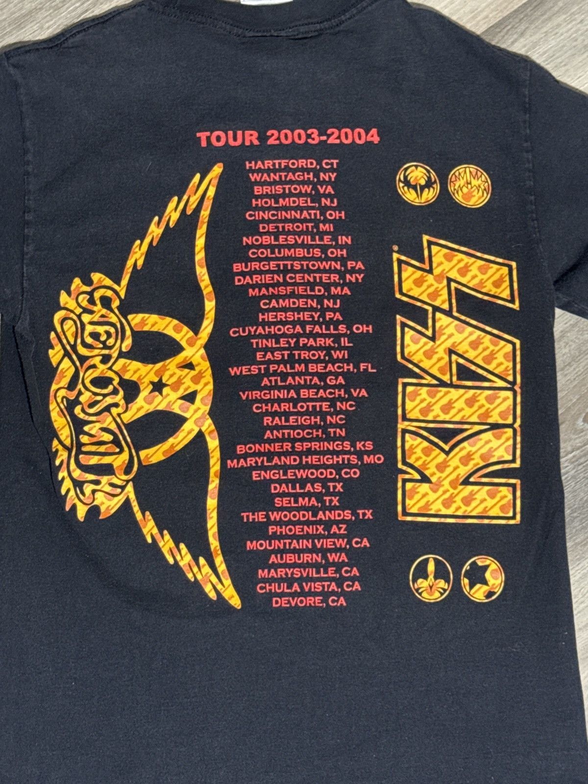 Vintage Kiss and Aerosmith Tour Tee Size US S / EU 44-46 / 1 - 2 Thumbnail