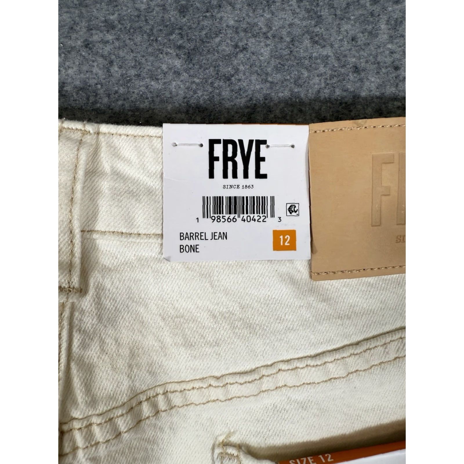 Frye Frye Jeans Barrel Ankle Womens 12 Ivory Stretch Button Fly High Rise NWT Vintage No Size 34" / US 12 / IT 48 - 5 Thumbnail