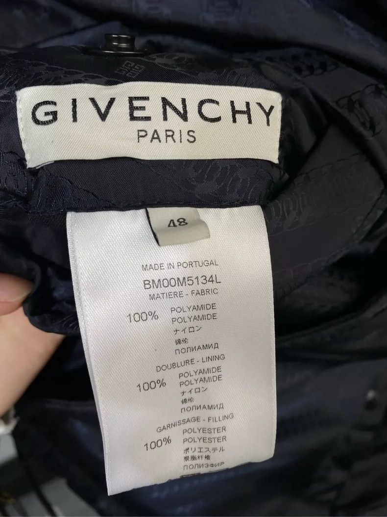 Givenchy Givenchy Size 48Double-sided insulated jacket, logo print, Size US XL / EU 56 / 4 - 7 Thumbnail