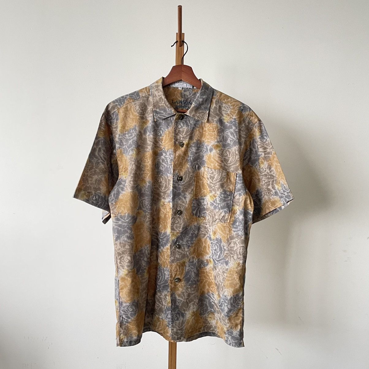 Lanvin Vintage Lanvin Floral Button Up Shirt Size US M / EU 48-50 / 2 - 1 Thumbnail