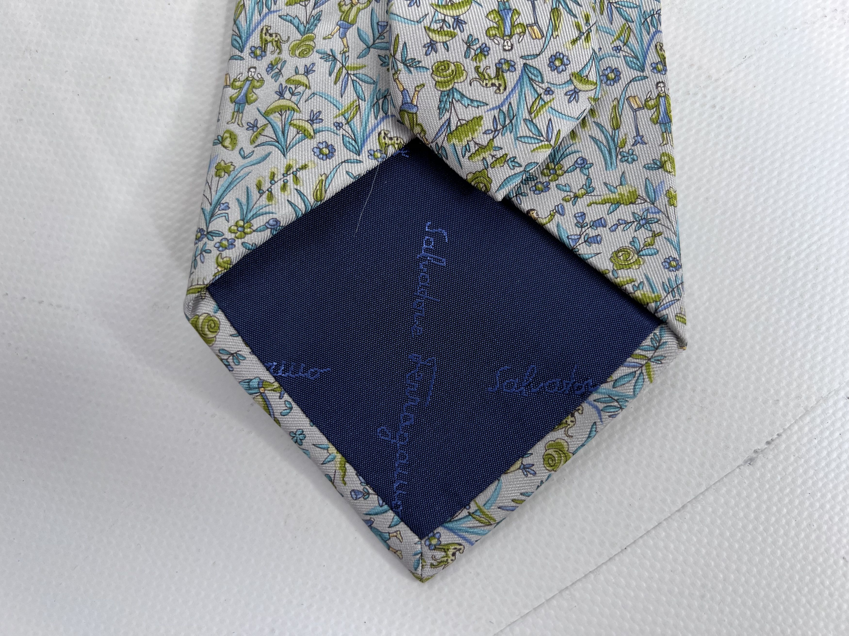 Salvatore Ferragamo SALVATORE FERRAGAMO SILK NECK TIE ITALY LUXURY FLORAL Size ONE SIZE - 4 Thumbnail