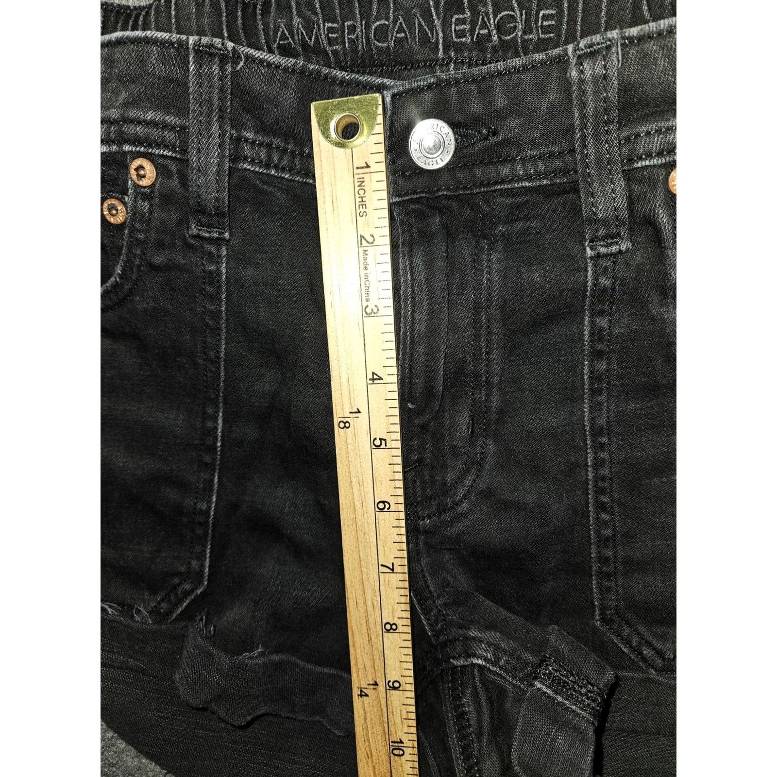American Eagle Outfitters American Eagle Outfitters Shorts Womens 6 Black Denim Easy Shortie Stretch Cutoff Raw Hem Casual Comfortable Relaxed Fit Size 28" / US 6 / IT 42 - 5 Thumbnail
