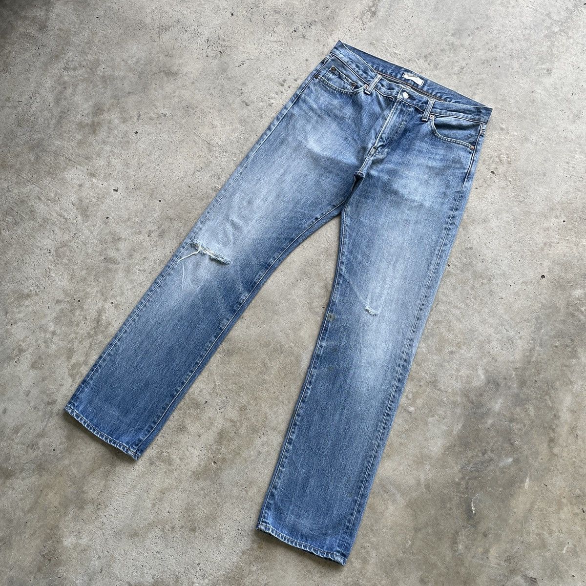Japanese Brand Vintage Japanese Distressed Denim Faded Jeans Pants W32x33 Size US 32 / EU 48 - 2 Thumbnail