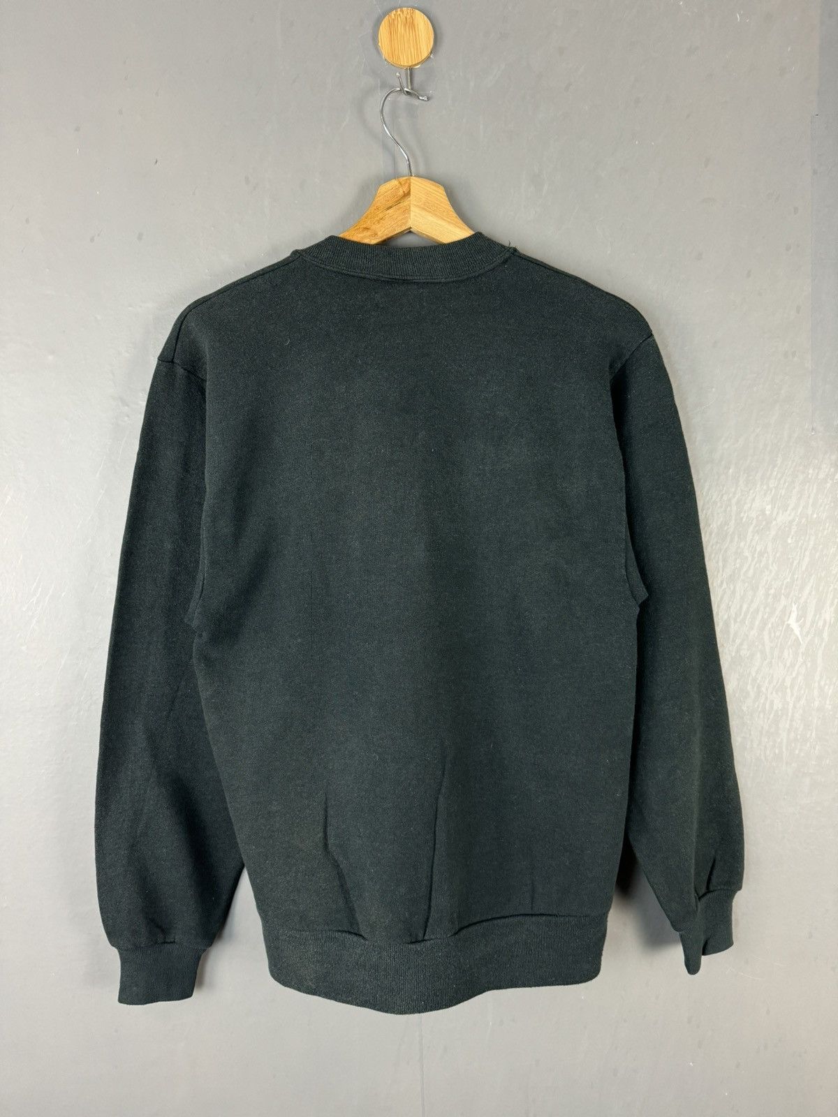 Disney × Vintage VINTAGE 90s WINNIE THE POOH HUGE TIGER BIG LOGO SWEATSHIRT Size US S / EU 44-46 / 1 - 7 Thumbnail