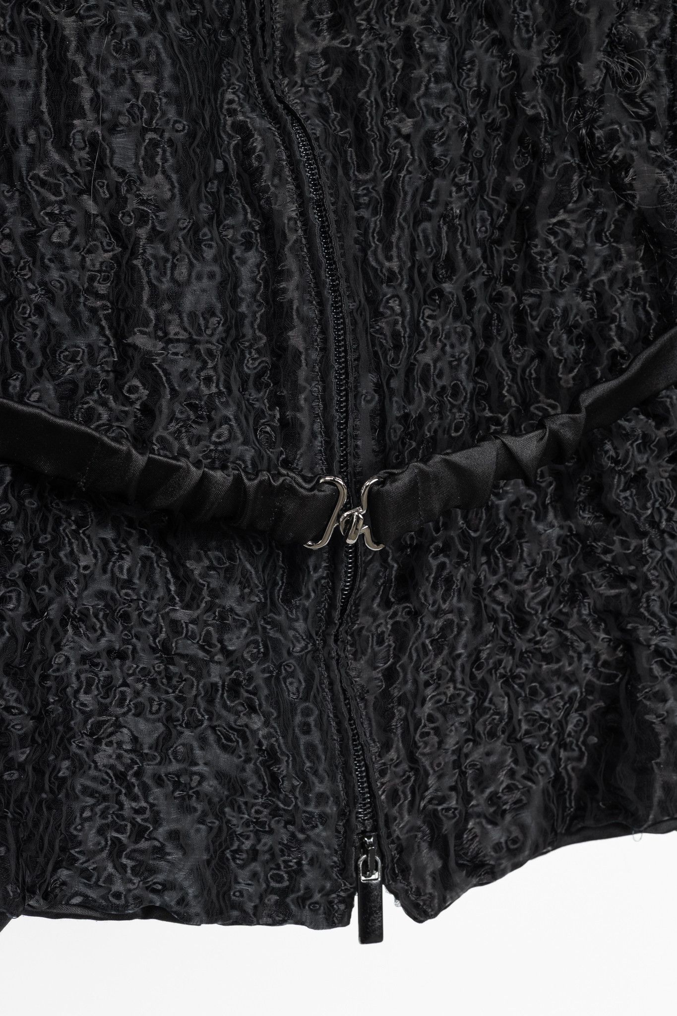 Armani Collezioni Armani Collezioni Black Puckered-Organza Belted Zip Jacket Size XL / US 12-14 / IT 48-50 - 7 Thumbnail