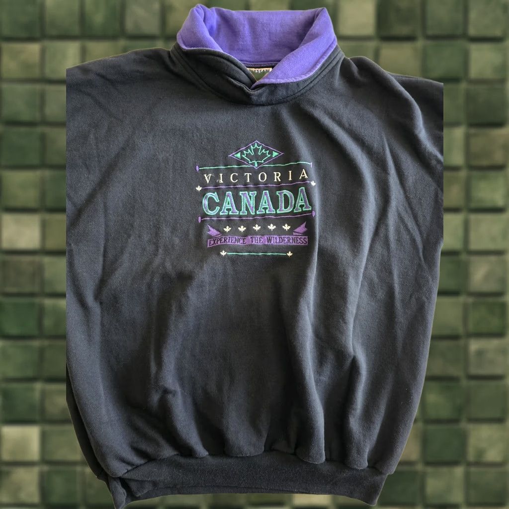 Vintage Vintage 1990s VICTORIA BLACK Purple Collared Sweatshirt Unisex Large Size L / US 10 / IT 46 - 1 Thumbnail