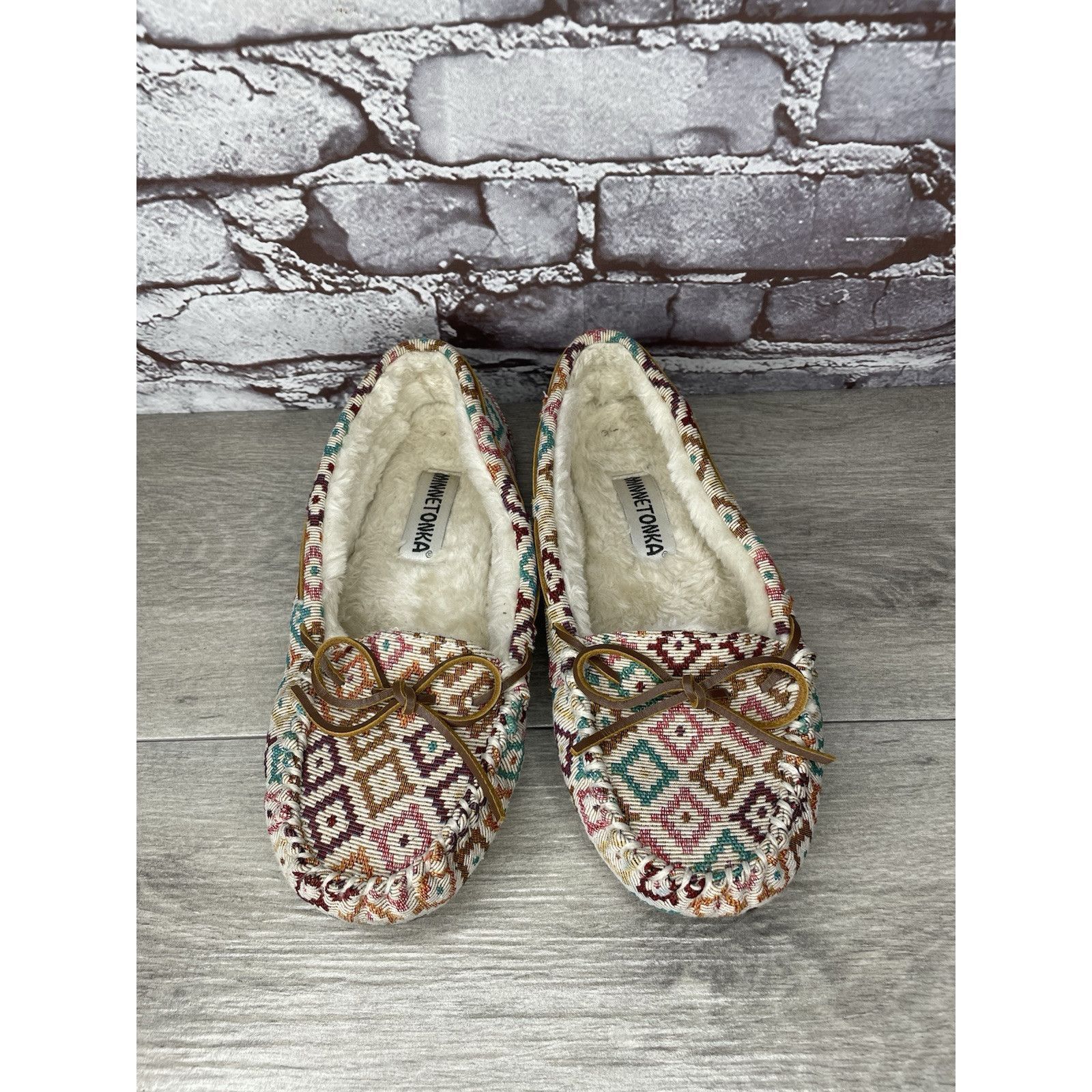 Minnetonka Minnetonka Sally Moccasins Cream Aztec Southwest Faux Fur Li Size US 10 / IT 40 - 3 Thumbnail