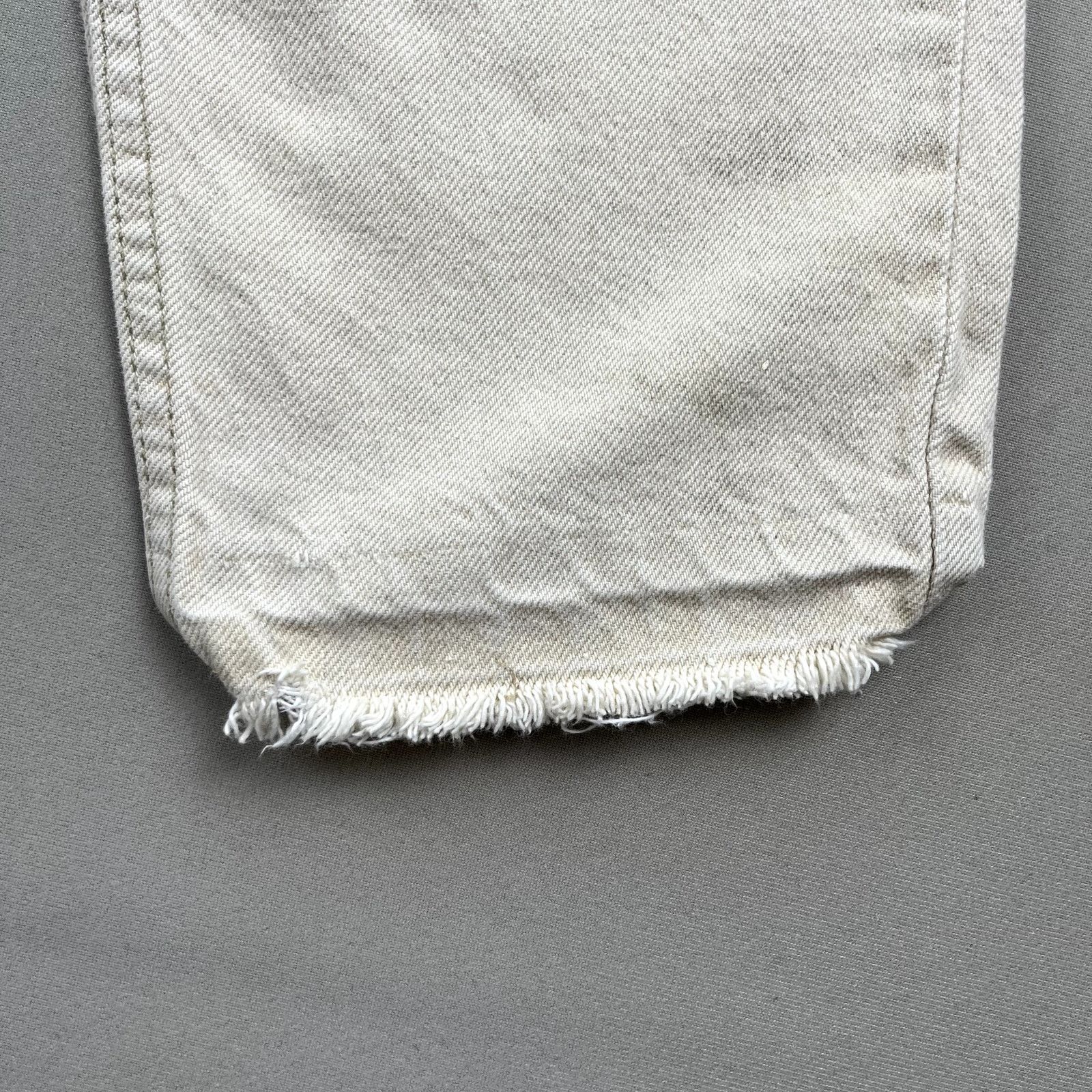Levi's Vintage Levis 550 Jeans Mens Cream Denim Relaxed Fit Size US 32 / EU 48 - 12 Thumbnail