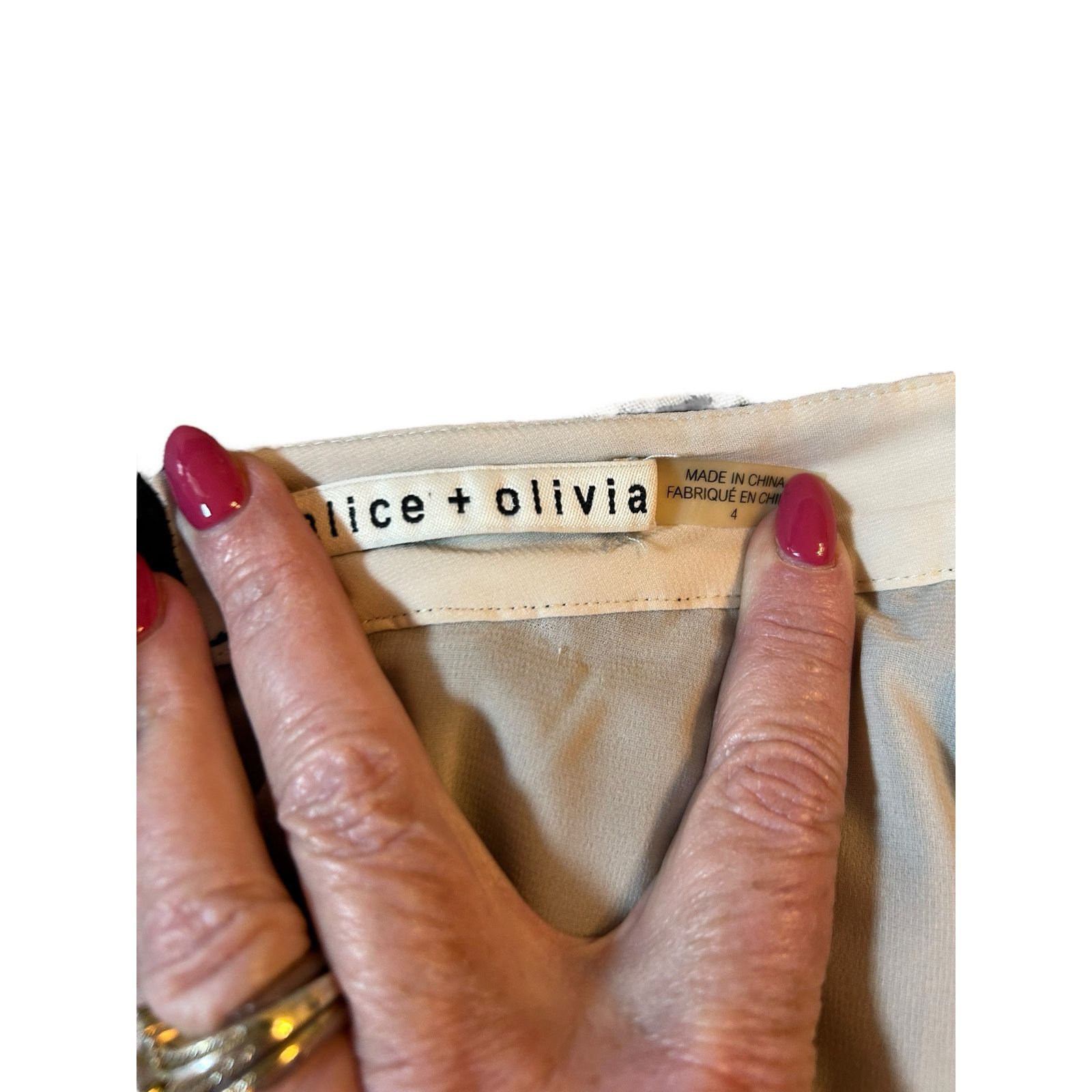 Alice + Olivia Alice + Olivia Viviana Cutout A-Line Skirt - Size 4 Size 27" / US 4 / IT 40 - 4 Thumbnail
