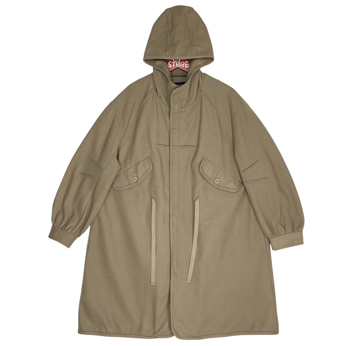 GU × Jun Takahashi × Undercover Undercover X GU Back Gather Coat Oversized Size L / US 10 / IT 46 - 1 Thumbnail