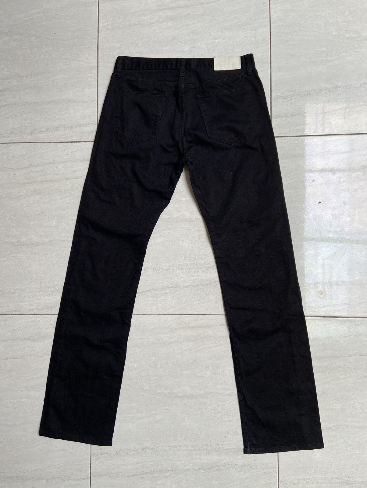 Uniqlo UNIQLO Original Basic Light Weight Black Pants Size US 31 - 5 Thumbnail