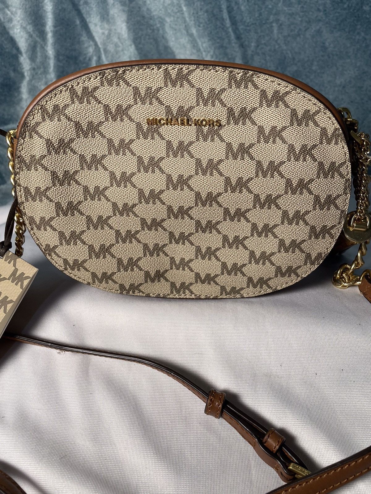 Michael Kors Michael Kors Brown Messenger Bag Size ONE SIZE - 1 Thumbnail