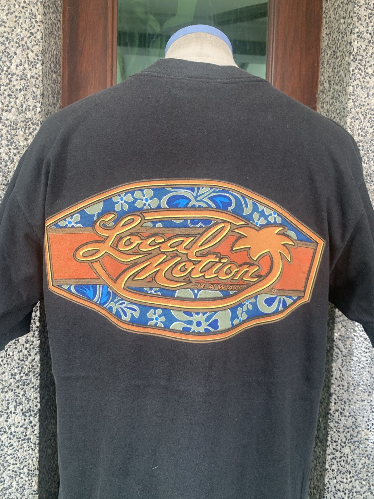 Vintage Vintage Local Motion Hawaii Surf / Surfing T shirt Size US M / EU 48-50 / 2 - 2 Thumbnail