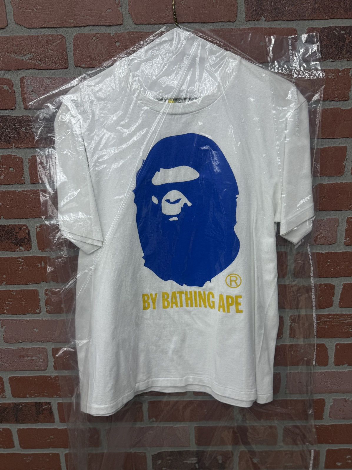 Bape Bape Ape Blue Yellow Head Tee Size M 🧼 Size US M / EU 48-50 / 2 - 1 Thumbnail