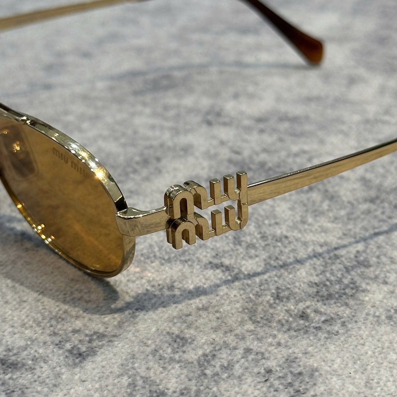 Miu Miu MIU MIU 0MU 54ZS 5AK40D Size ONE SIZE - 2 Thumbnail