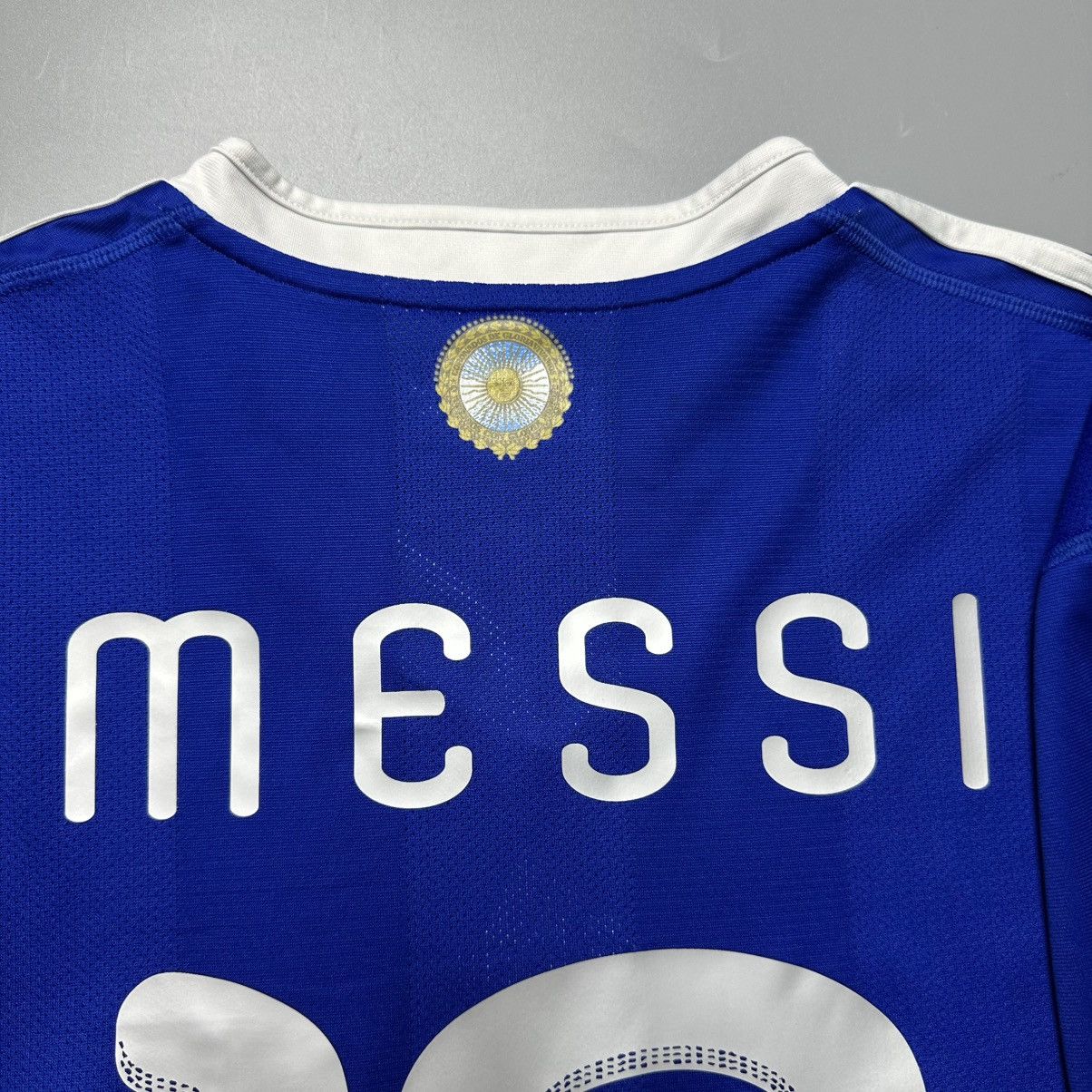 Adidas ARGENTINA ADIDAS 2010 WORLD CUP SOCCER AWAY JERSEY #10 MESSI Size US L / EU 52-54 / 3 - 12 Thumbnail