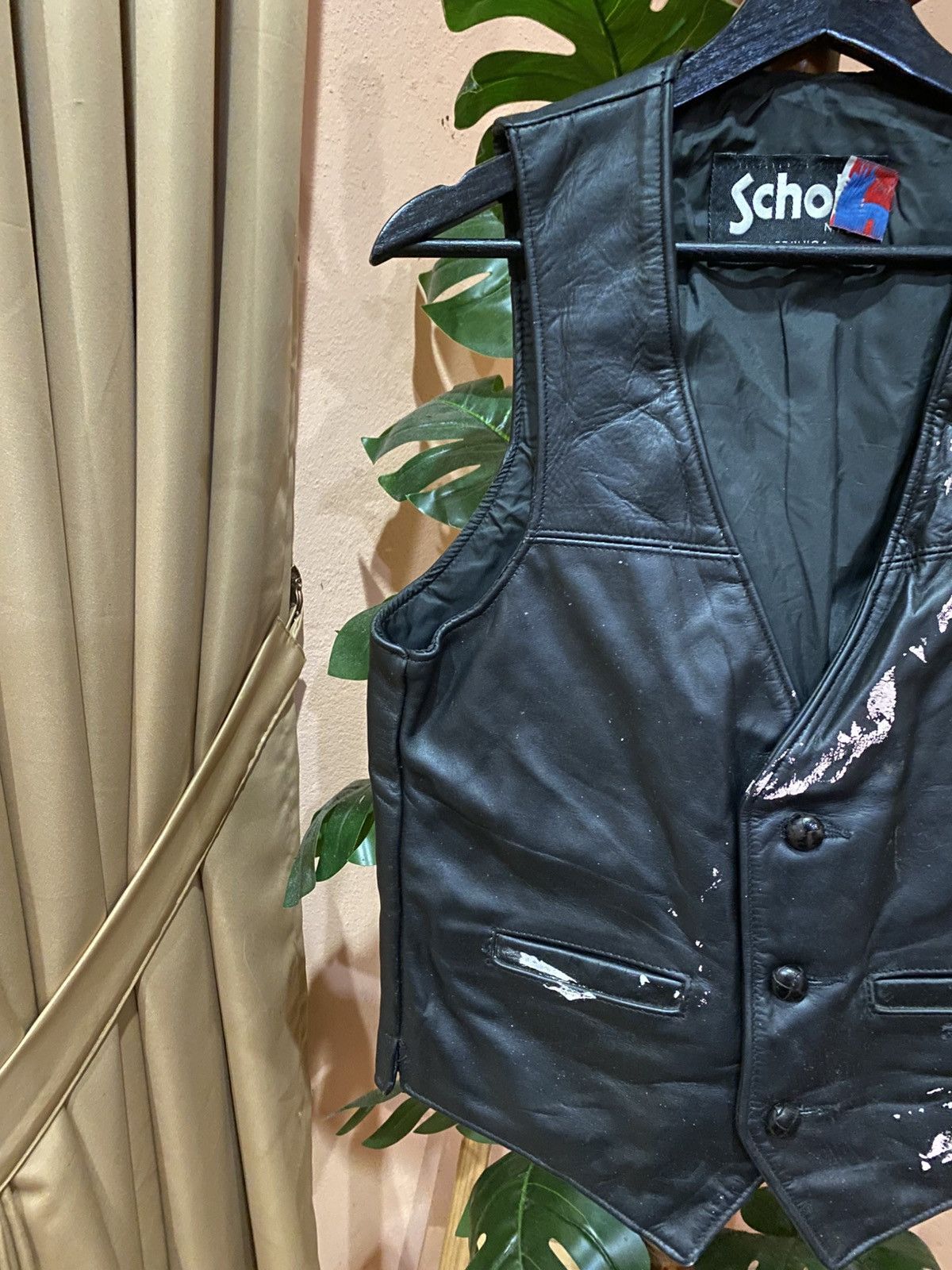 Schott Vintage Schott NYC Black Leather Vest - Made in USA - Size S Size US S / EU 44-46 / 1 - 5 Thumbnail