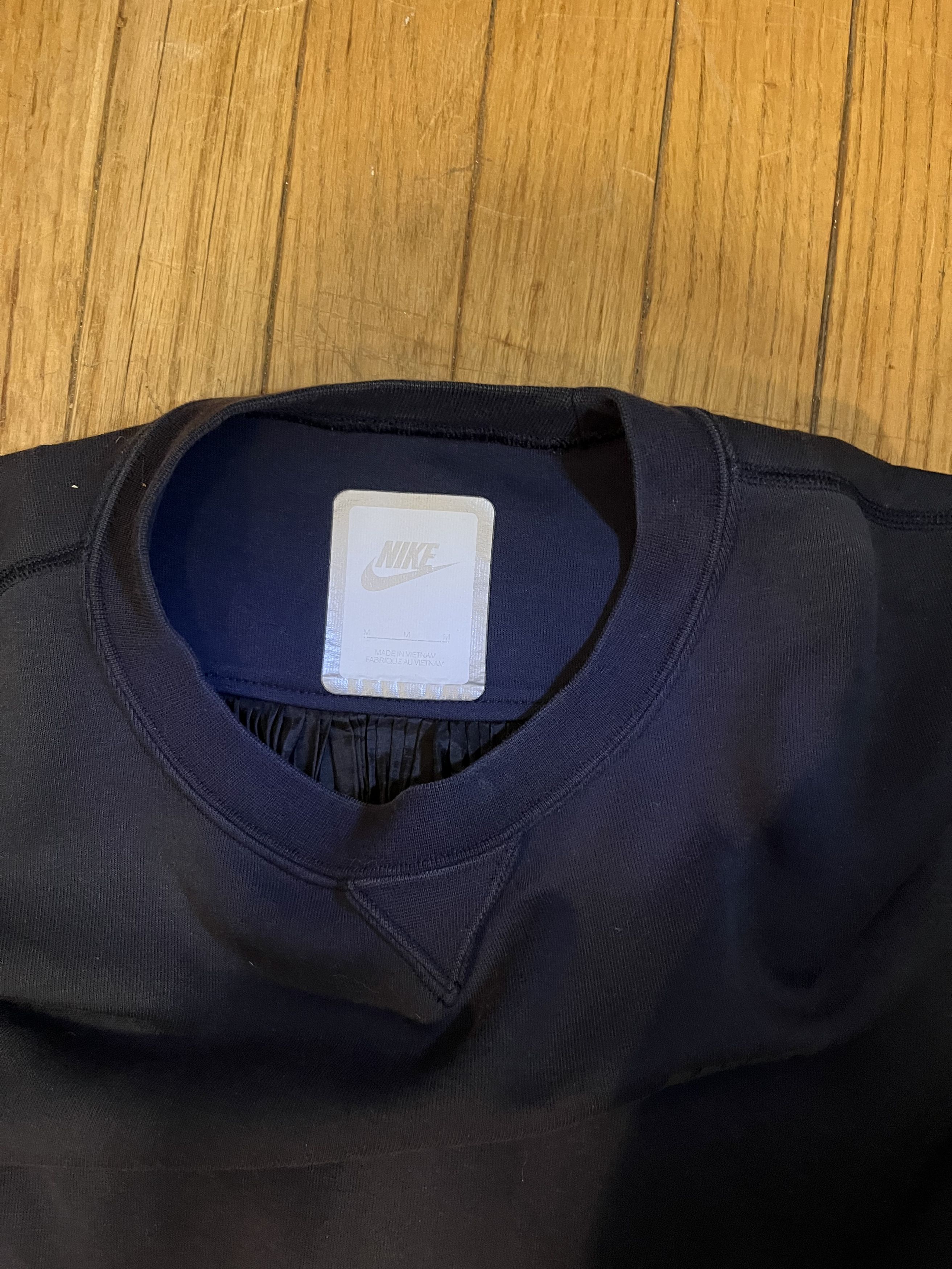 Nike × Sacai Nike x sacai Pleated Crewneck Sweatshirt Size M / US 6-8 / IT 42-44 - 8 Thumbnail