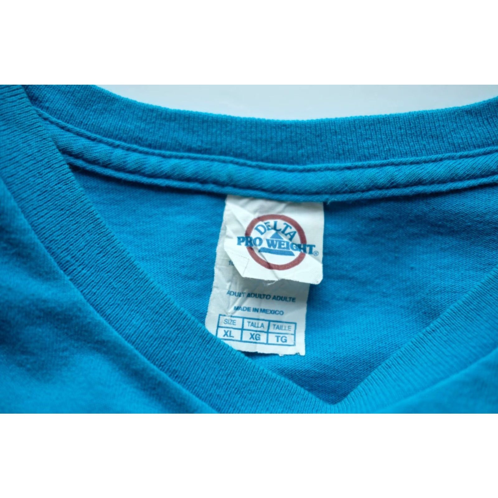 Vintage VINTAGE Animal Planet SHARK WEEK Delta Y2K 100% COTTON BLUE T SHIRT Men XL Size US XL / EU 56 / 4 - 5 Thumbnail