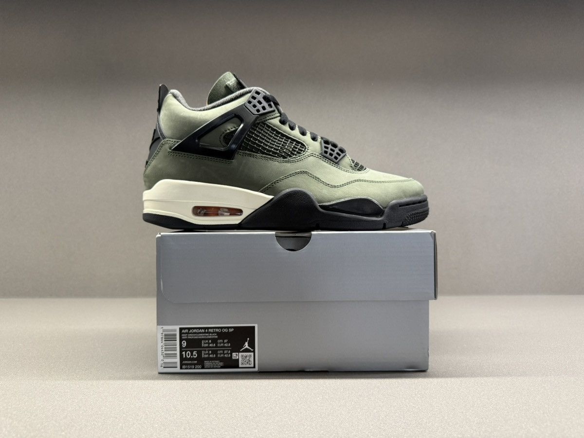 Jordan Brand × Undefeated Jordan 4 Retro OG SP Undefeated 2025 Size US 9 / EU 42 - 4 Thumbnail