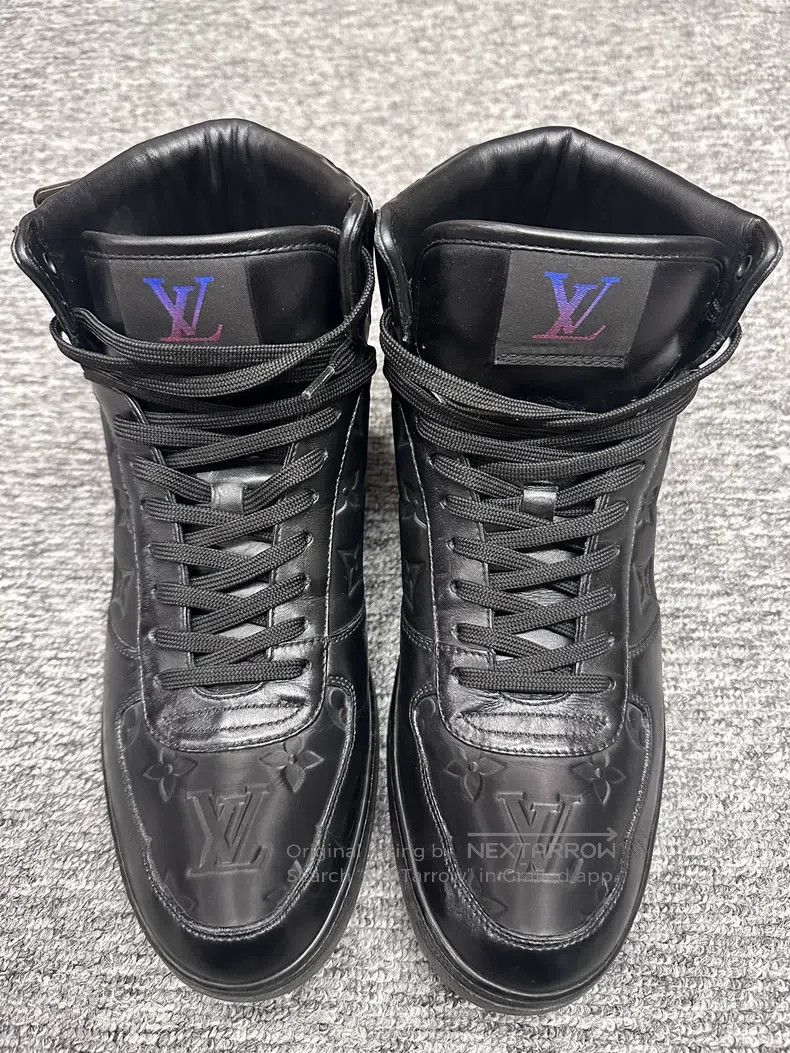 Louis Vuitton Louis Vuitton Men's high-top board shoes Size US 7 / EU 40 - 1 Thumbnail