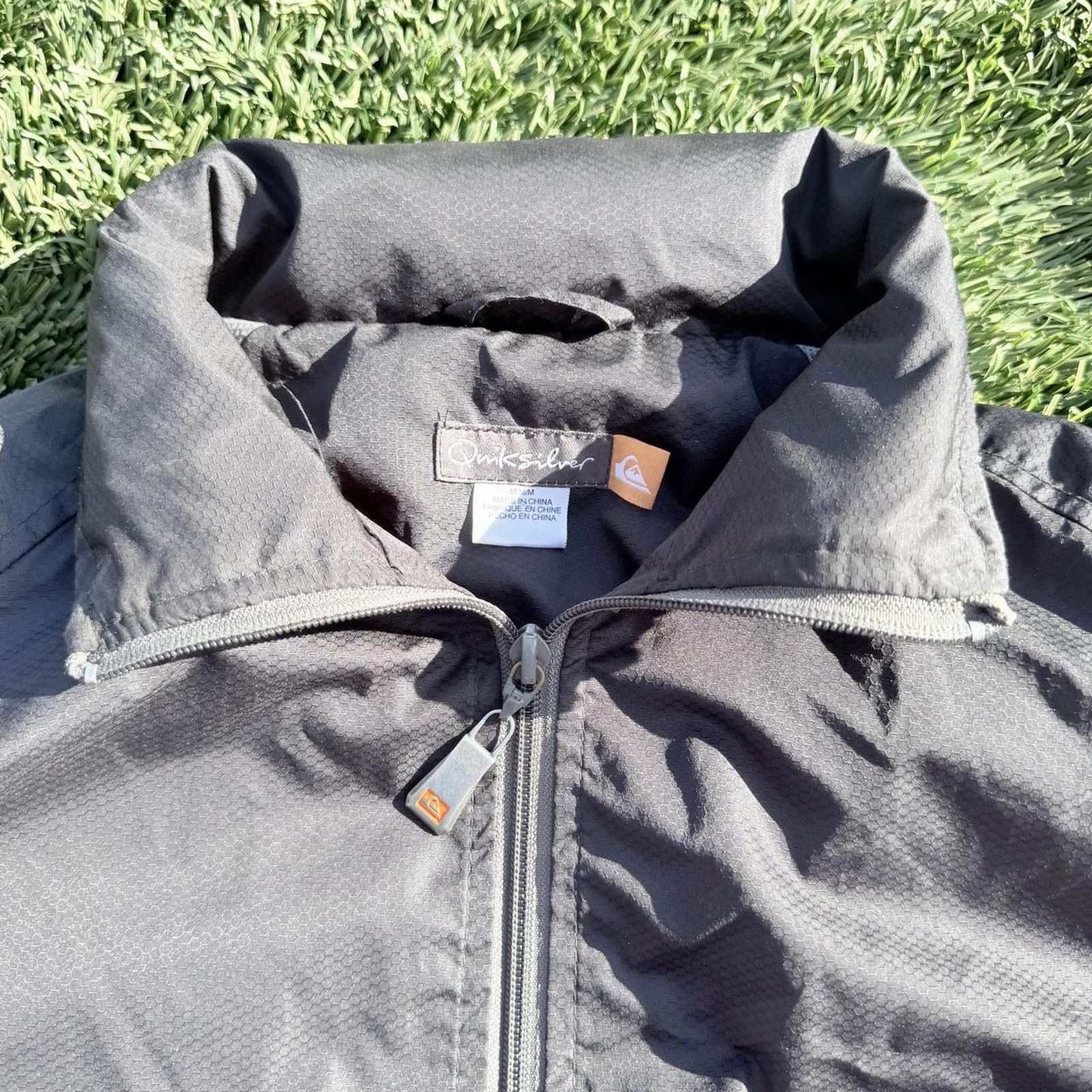 Quiksilver Quiksilver Grey Zip Up Jacket Detachable Hood Men’s Size M Size US M / EU 48-50 / 2 - 4 Thumbnail