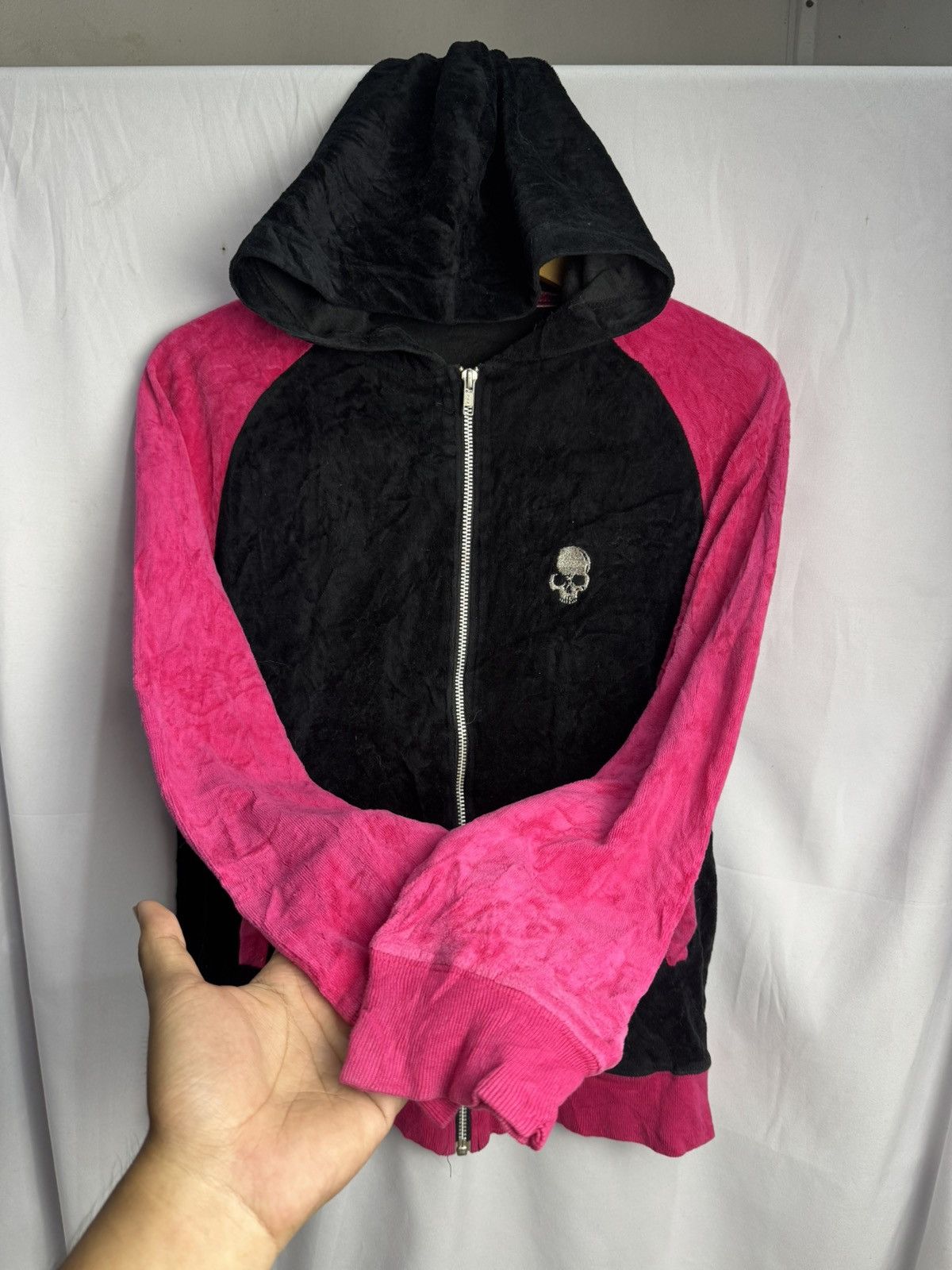 Hysteric Glamour Velvet Skulls Thruxton Roen Hoodie Styled Japan Size US M / EU 48-50 / 2 - 2 Thumbnail