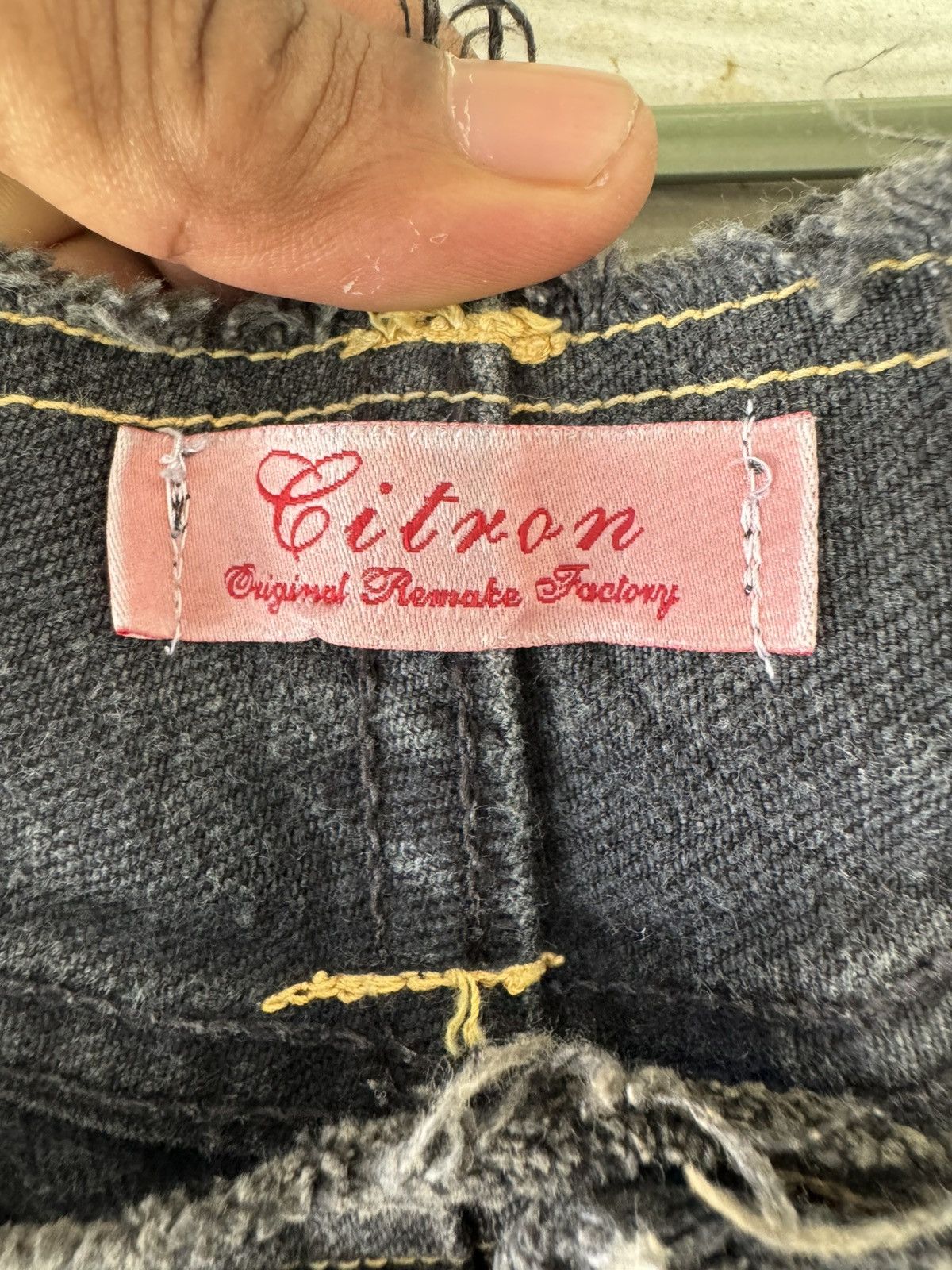 Levi's Made & Crafted VINTAGE LEVI’S 501 JEANS DESTRESS CANADA Size US 32 / EU 48 - 5 Thumbnail