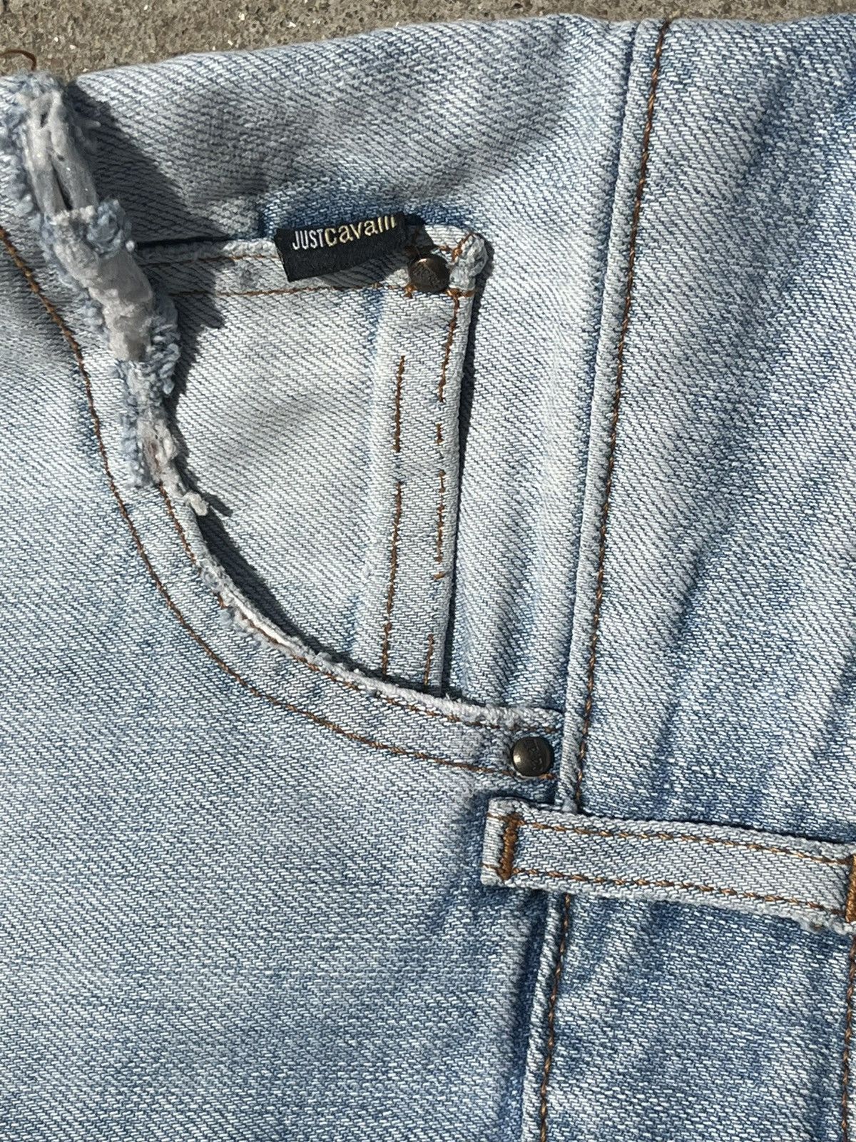 Just Cavalli × Roberto Cavalli Just Cavalli vintage embroidered jeans Size US 28 / EU 44 - 6 Thumbnail