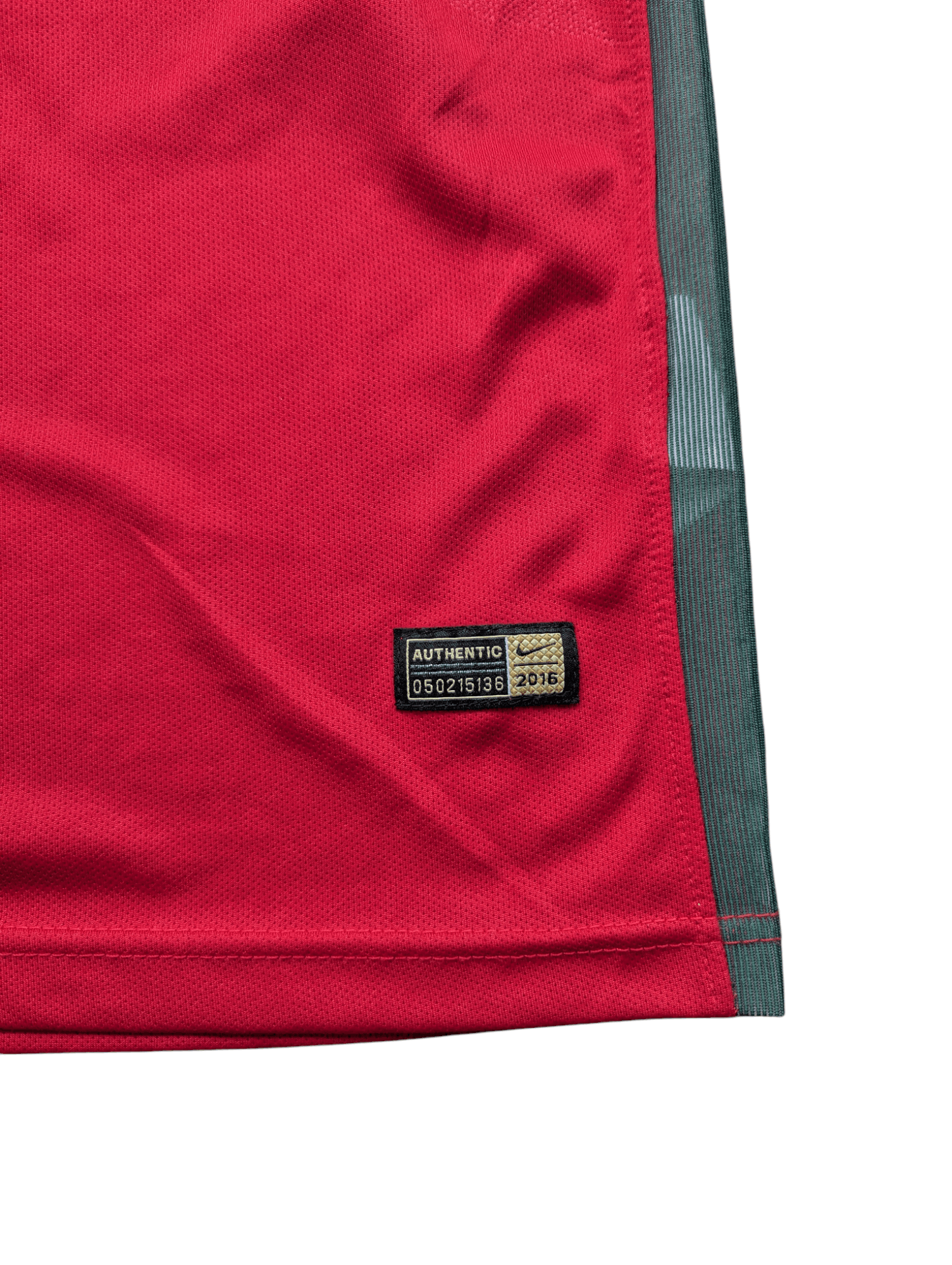 Other Nike Portugal 2016/17 Home Football Shirt Jersey Size US M / EU 48-50 / 2 - 4 Thumbnail