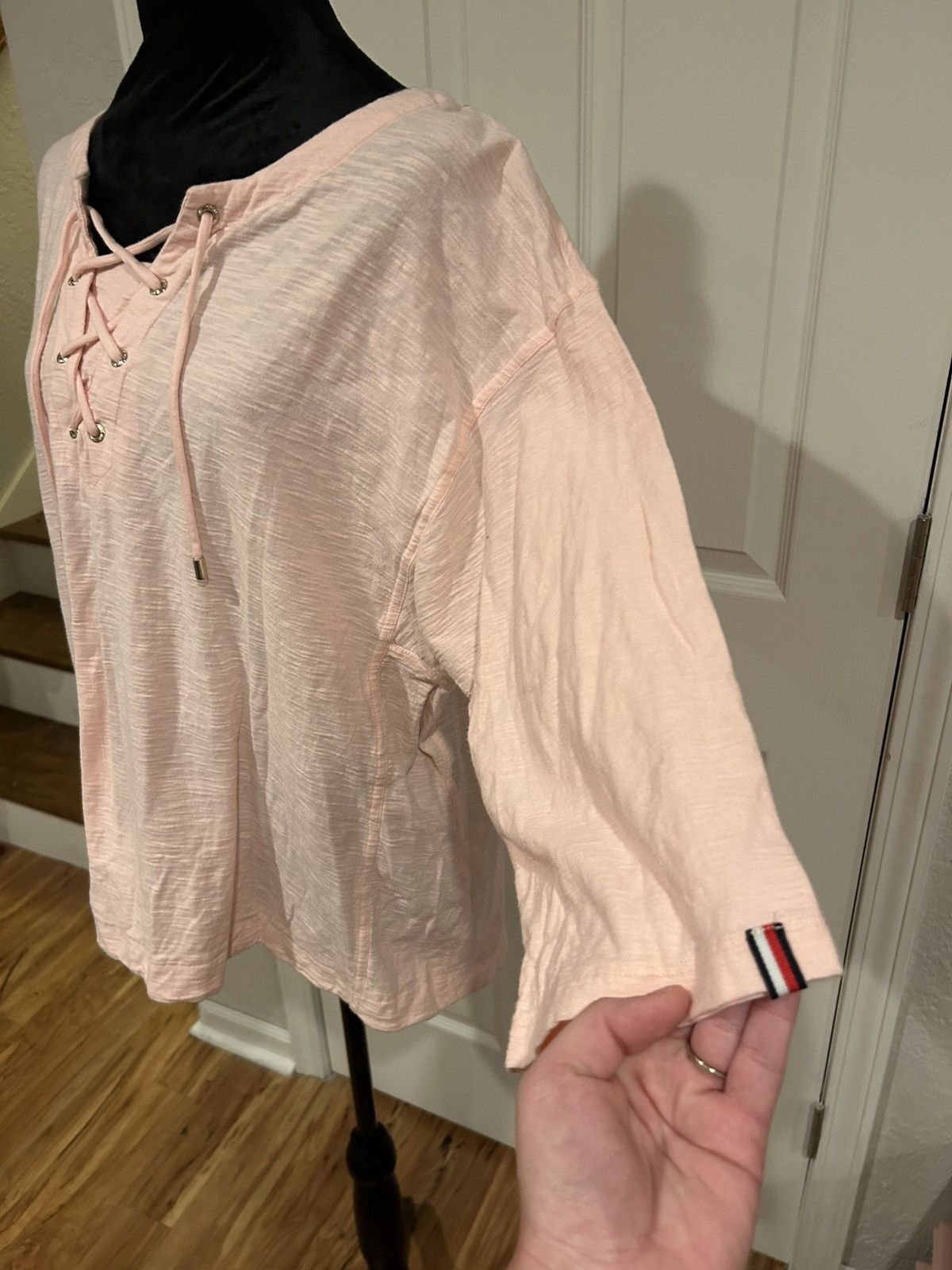 Tommy Hilfiger Tommy Hilfiger Light Pink Lace-Up 3/4 Sleeve Top Size XL Size XL / US 12-14 / IT 48-50 - 6 Thumbnail