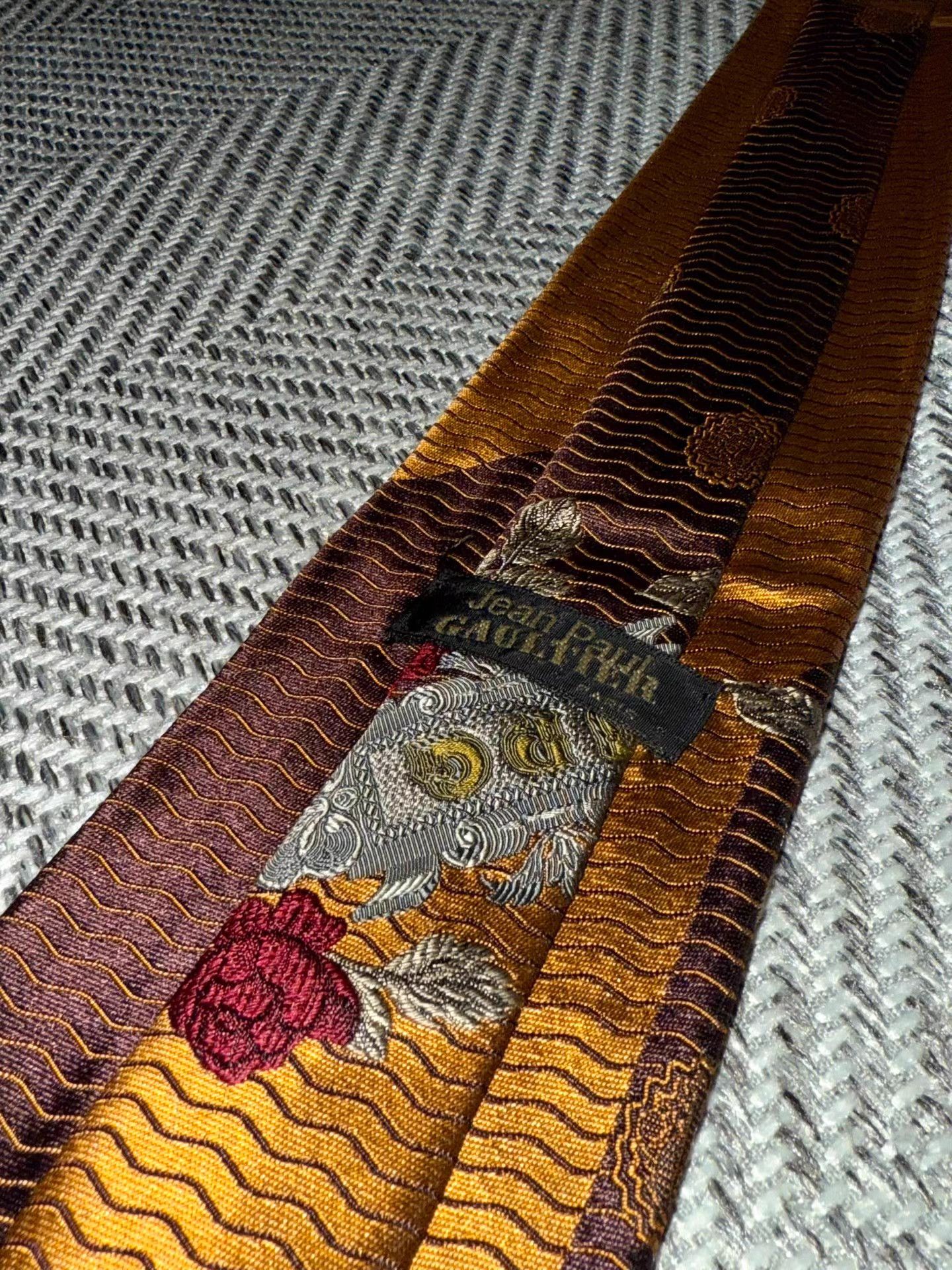 Jean Paul Gaultier Jean Paul Gaultier Glossy Rose Emblem Tie K24 Size ONE SIZE - 2 Thumbnail