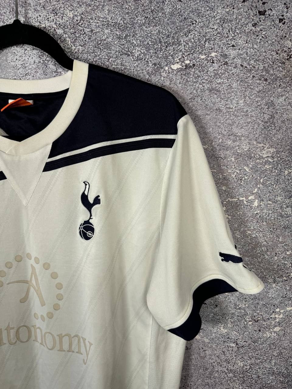 Puma Tottenham Hotspur 2010/11 Puma Home Soccer Jersey Medium Size US M / EU 48-50 / 2 - 7 Thumbnail