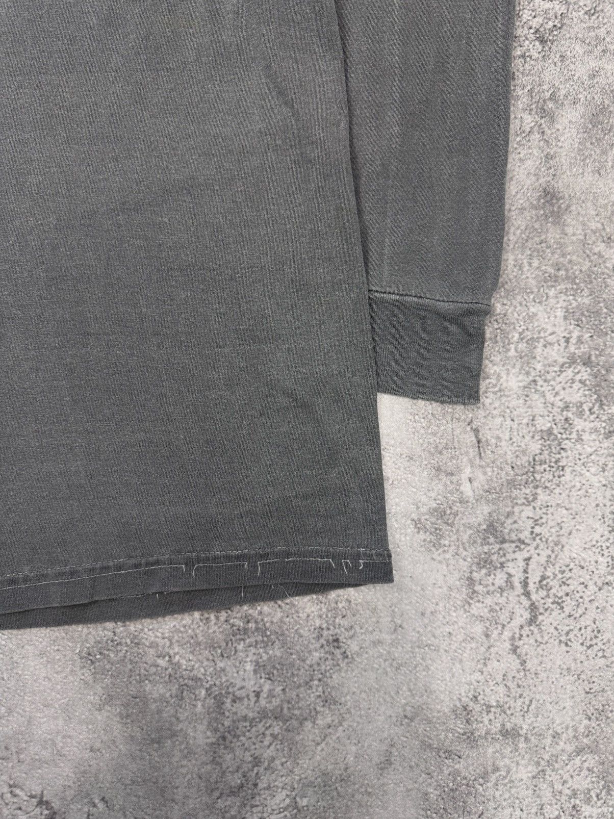 Stussy Stussy Men Long Sleeve T-Shirt Grey Size L Size US L / EU 52-54 / 3 - 3 Thumbnail