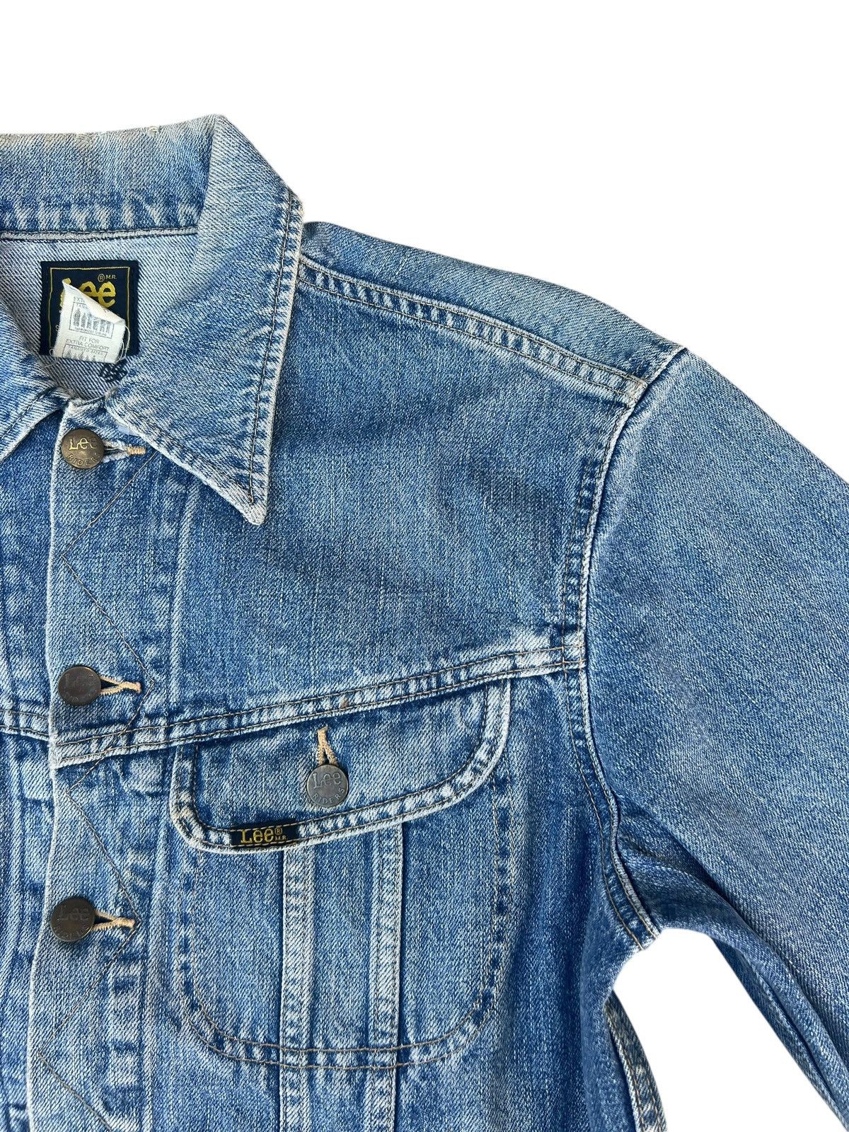 Lee Vintage Lee Riders Japan Back Painted Denim Trucker Jacket Size US L / EU 52-54 / 3 - 15 Thumbnail