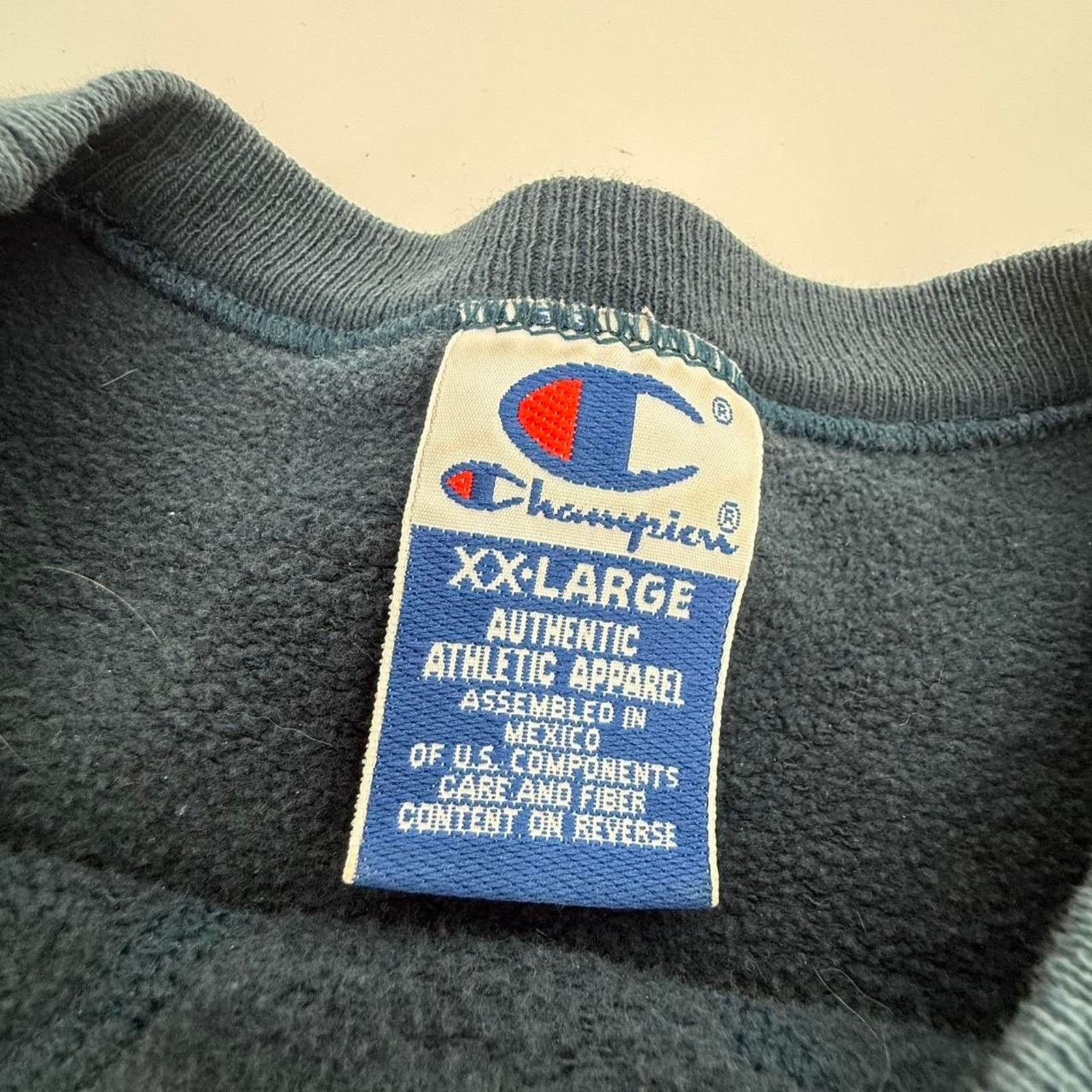 Champion Vintage 90s champion baggy navy crewneck sweatshirt Size US XXL / EU 58 / 5 - 3 Thumbnail